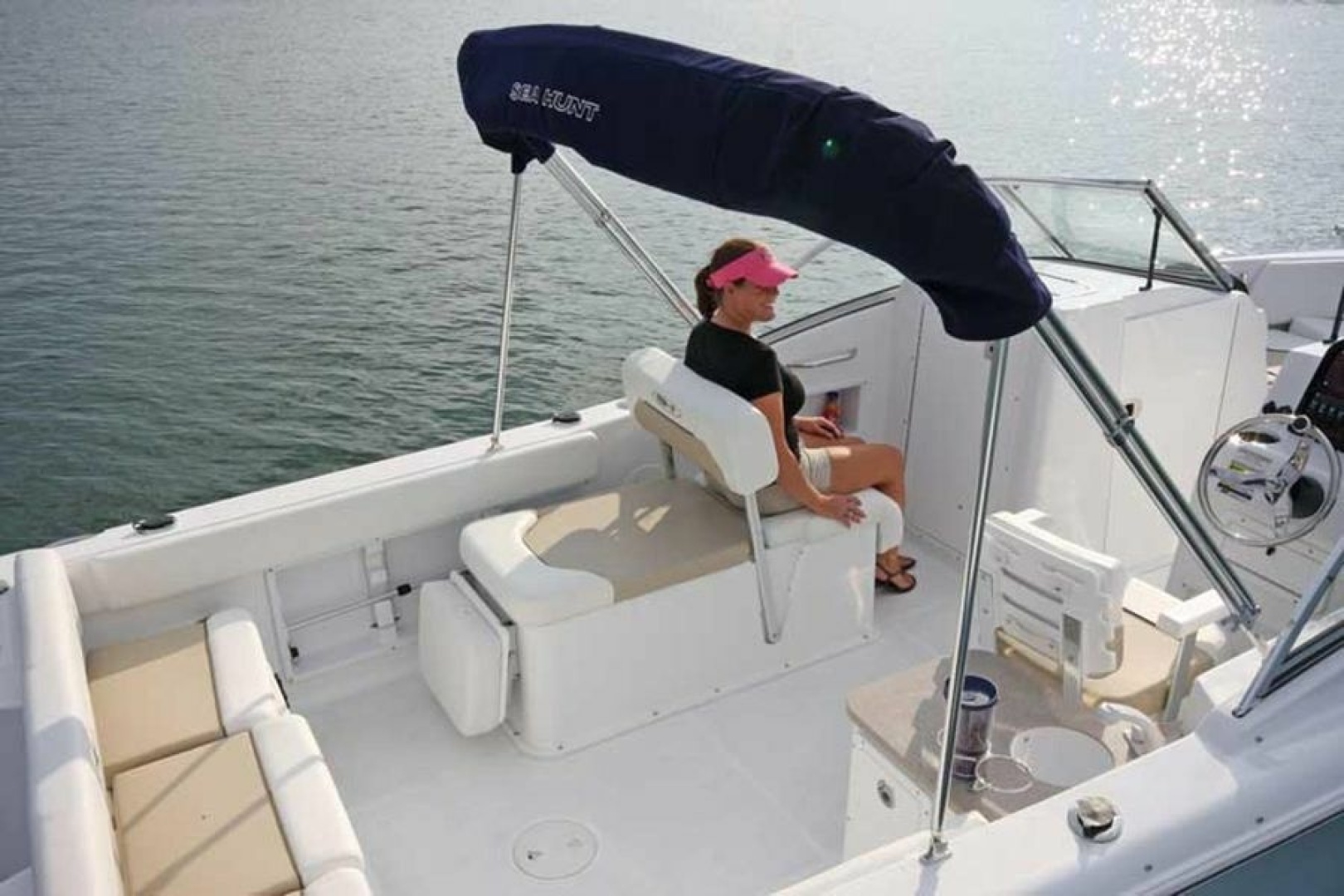 2013 Sea Hunt Escape 234 LE - Image 5