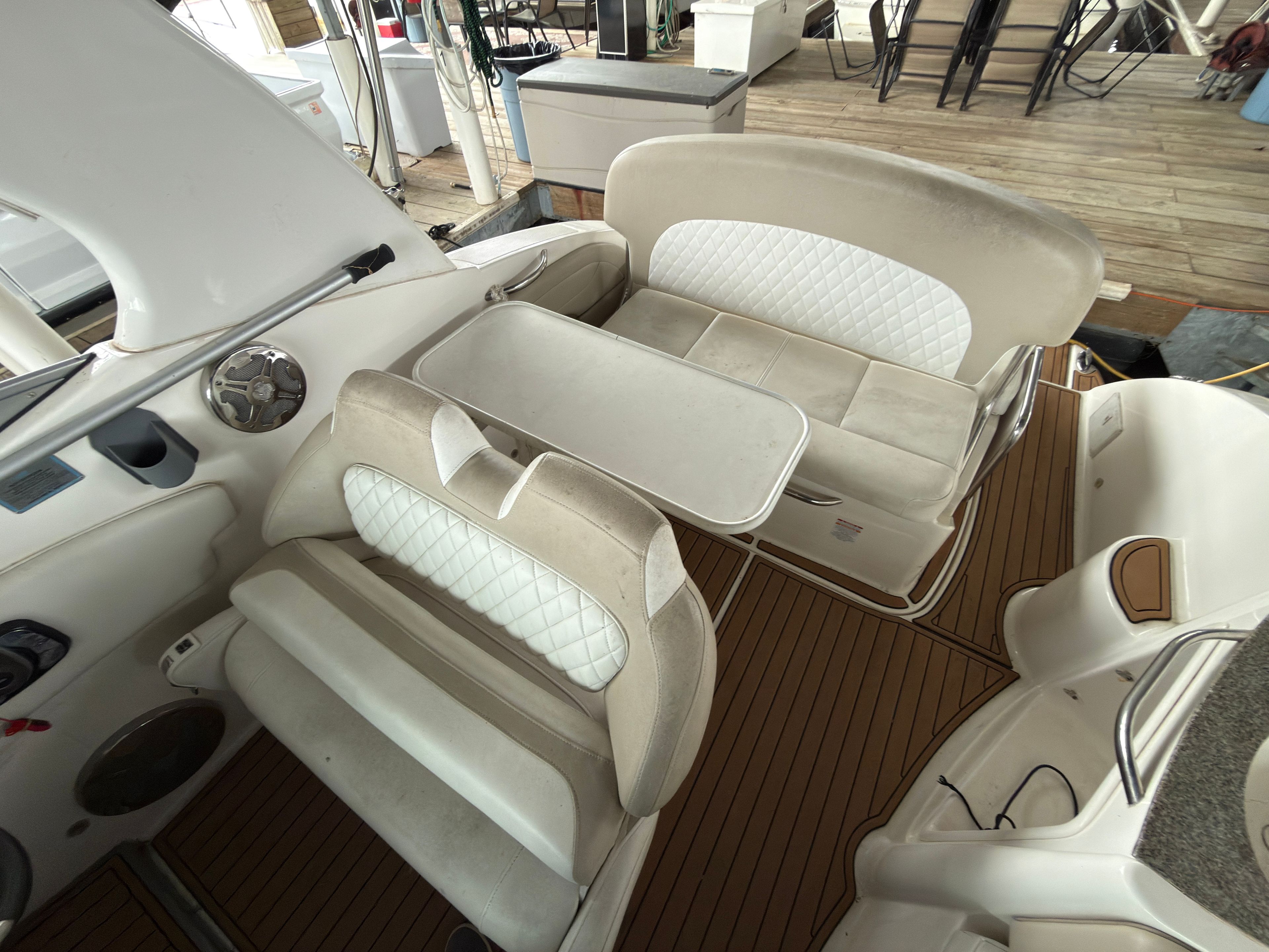 2014 CHAPARRAL 270 SIGNATURE - Image 6