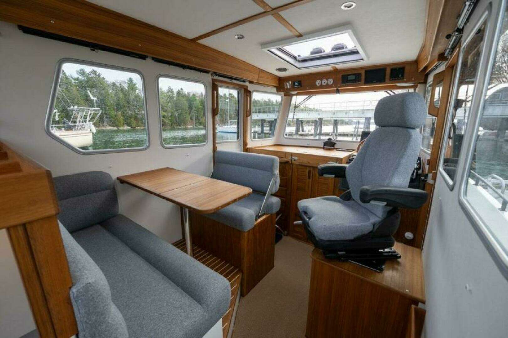 2027 Targa 27.2 - Image 39