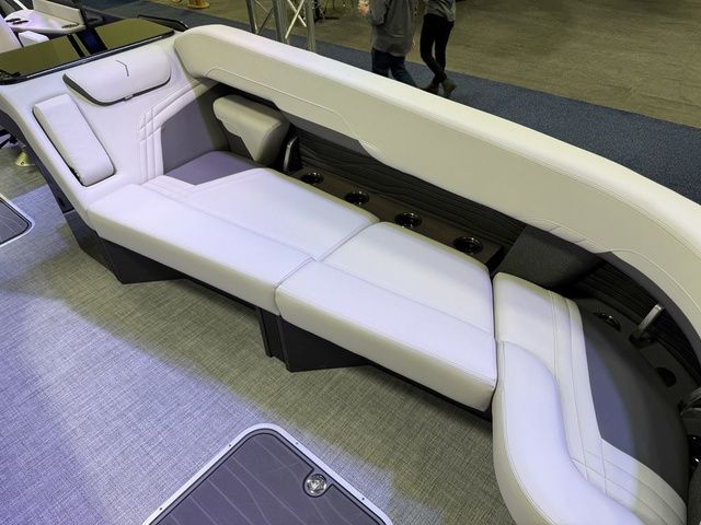 2026 Flamingo Rove 24' - 10