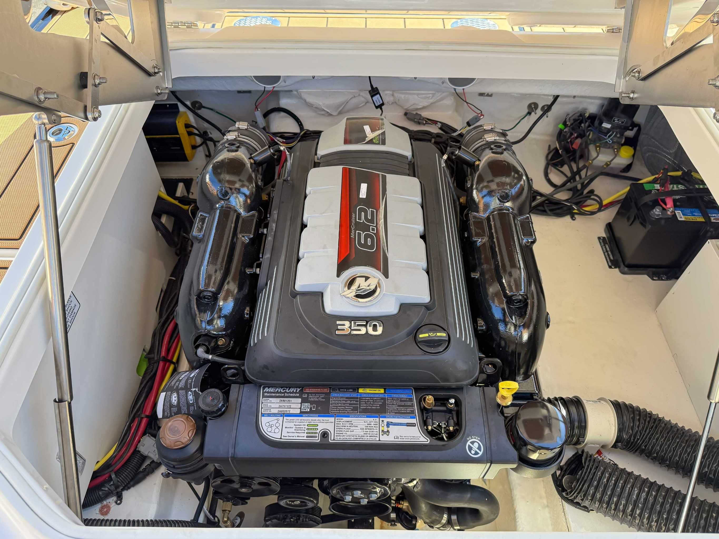 2025 Chaparral 267 SSX - 21