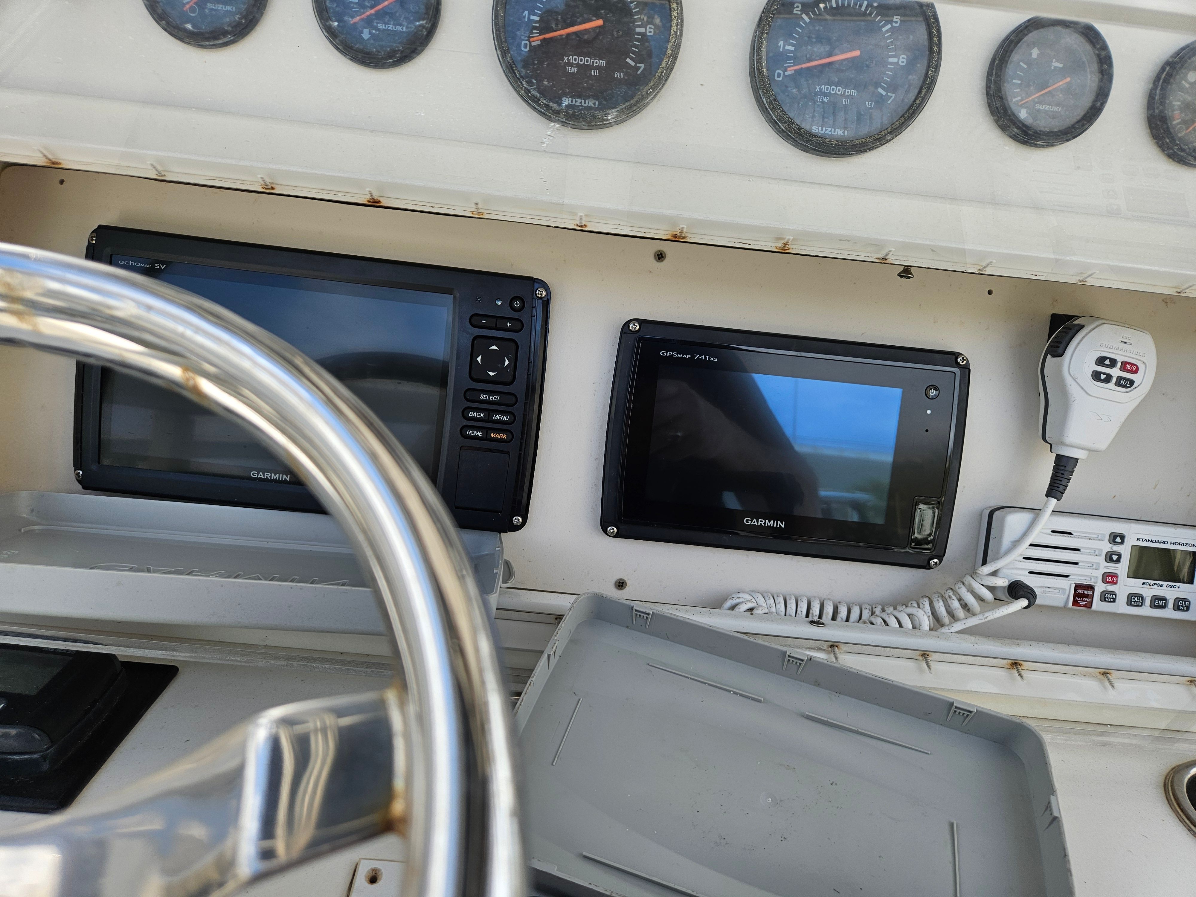 2003 World Cat EYV - 63