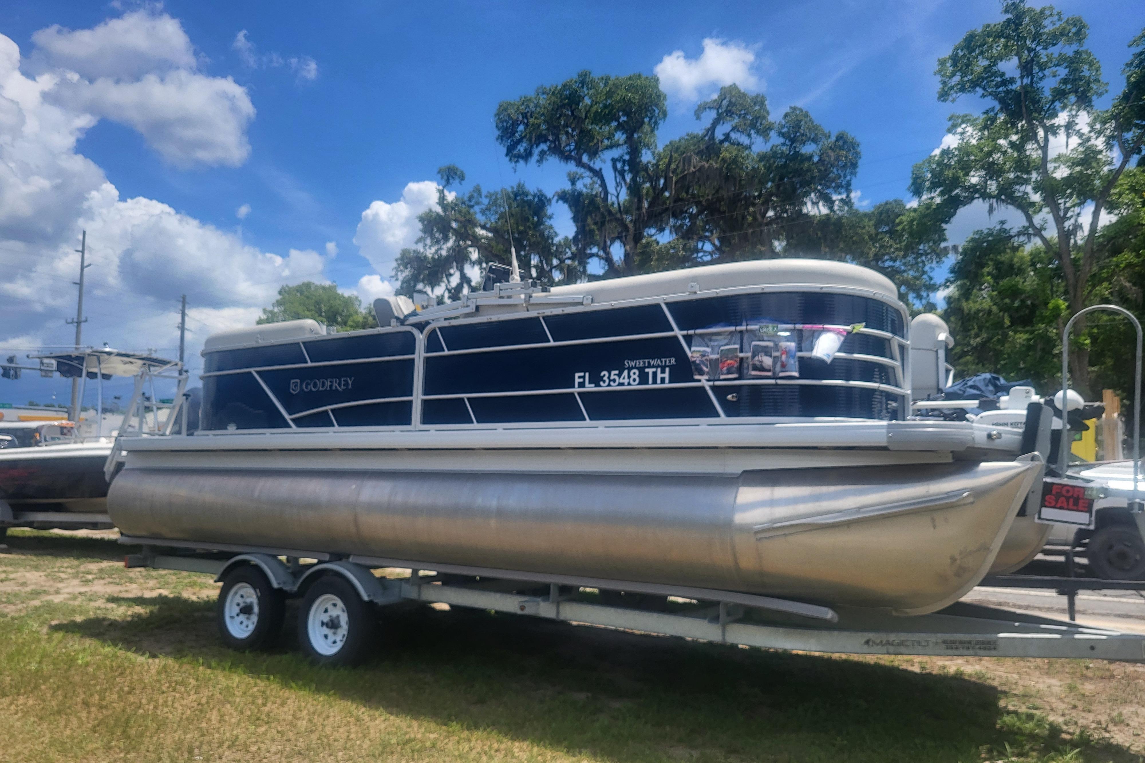 2022 Godfrey Sweetwater 2286 C