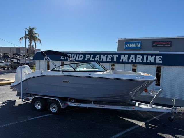 2026 Sea Ray SDX 230 OB
