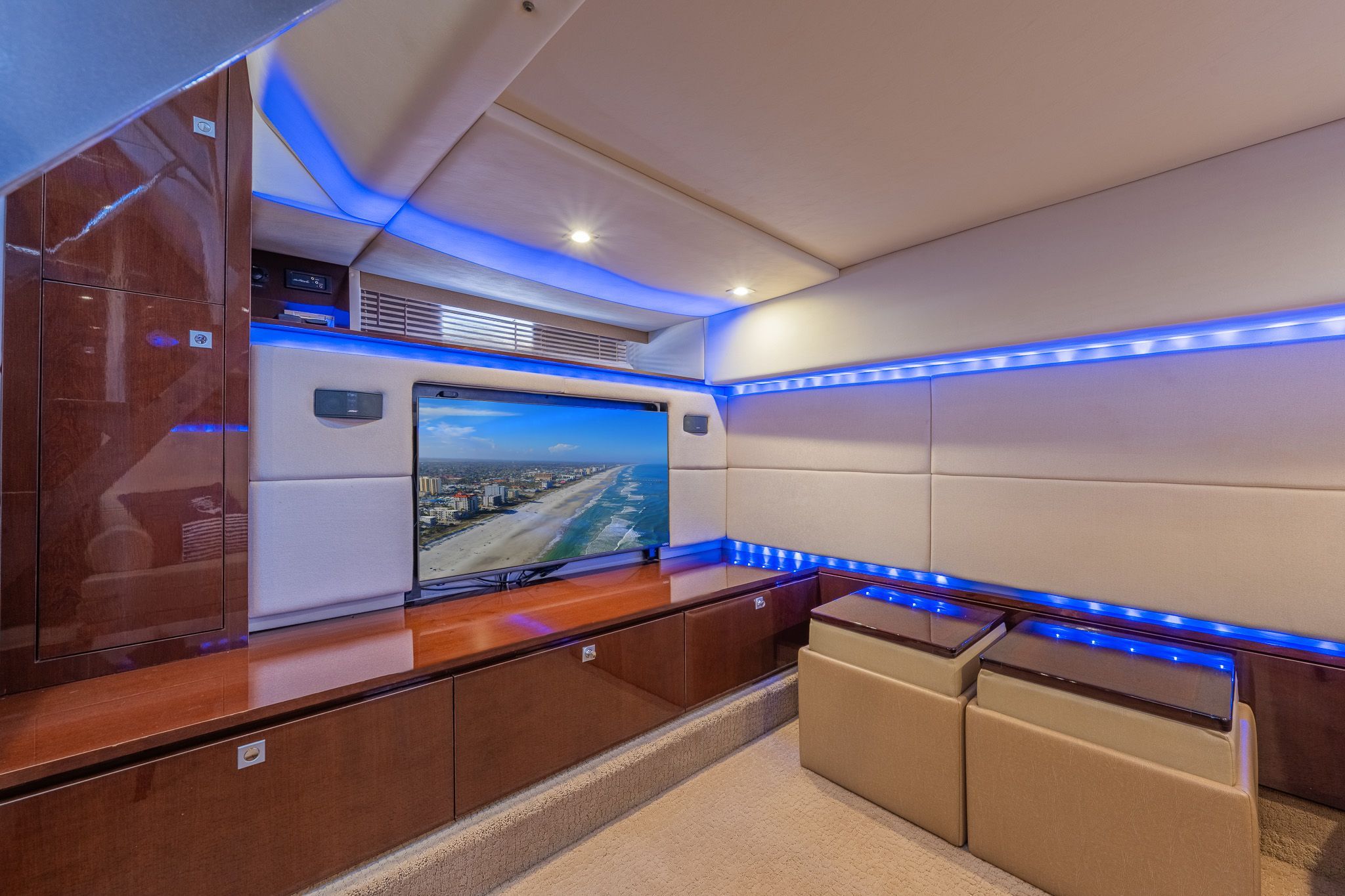 2010 Sea Ray 450 Sundancer - 20