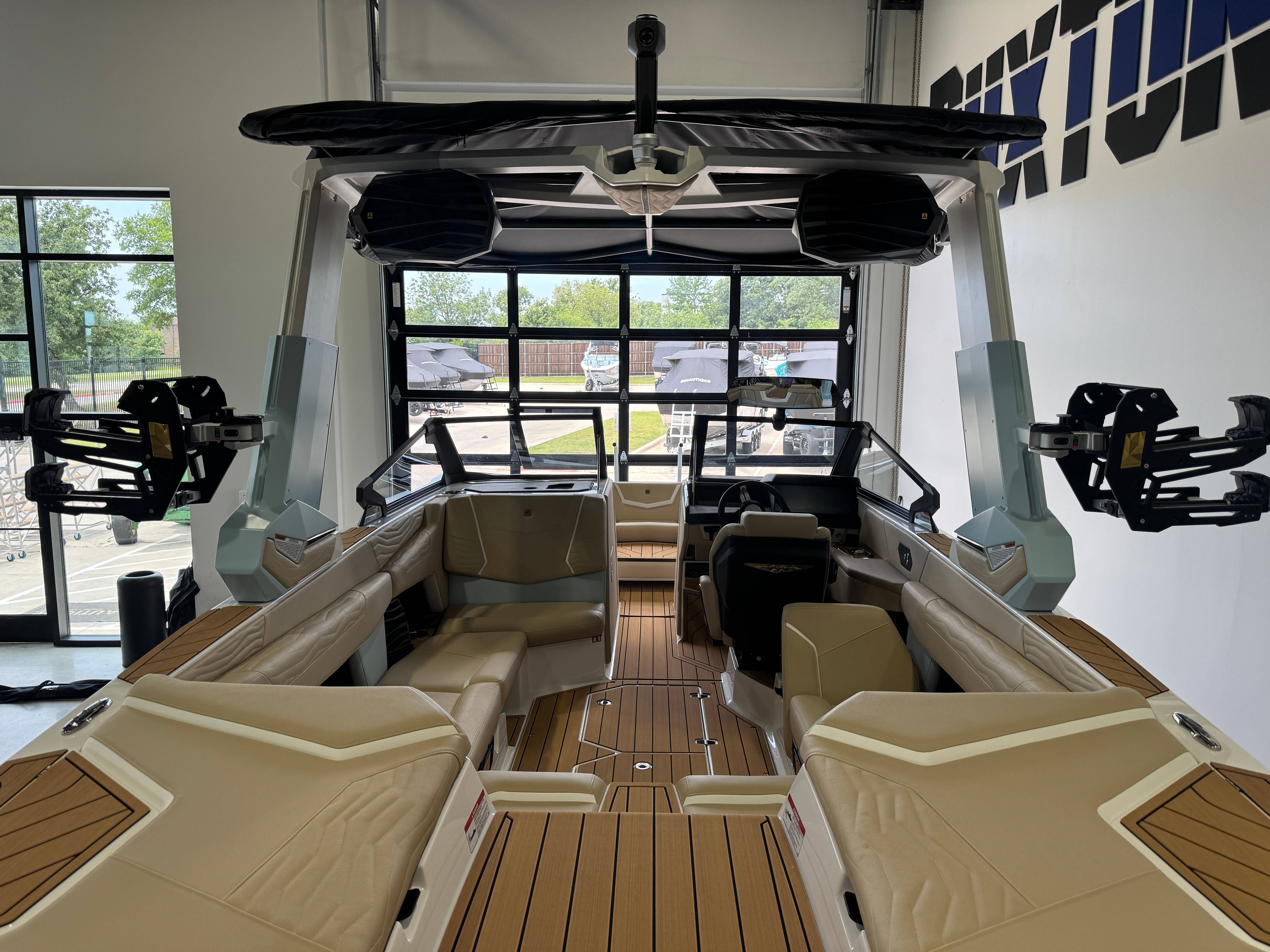 2026 Nautique Super Air Nautique G23 - 9