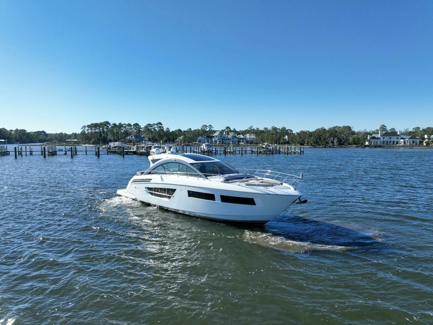 2020 Cruisers Yachts 60 Cantius - Image 53