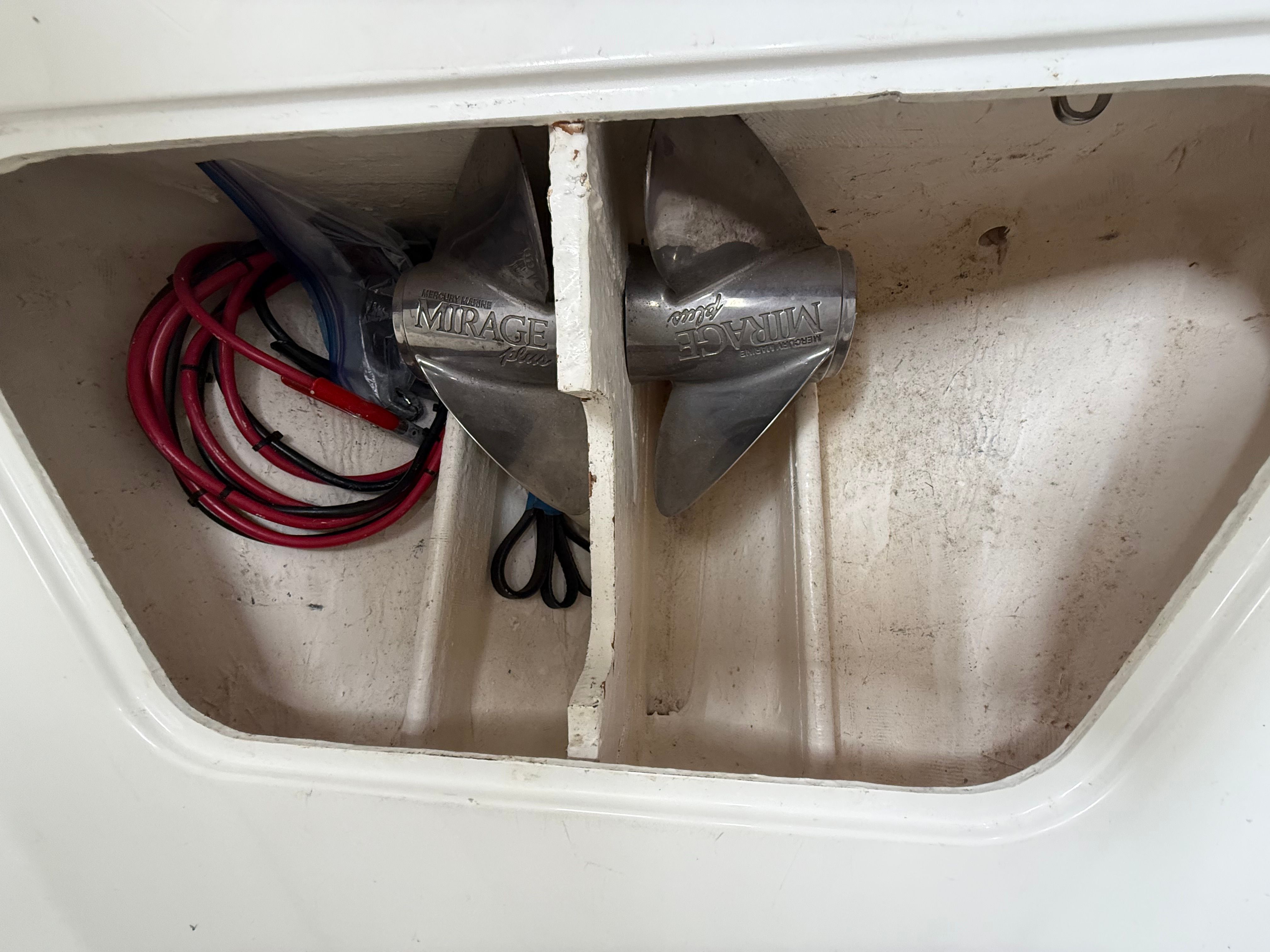 1999 Fountain 32 SPORT FISH CRUISER - 60