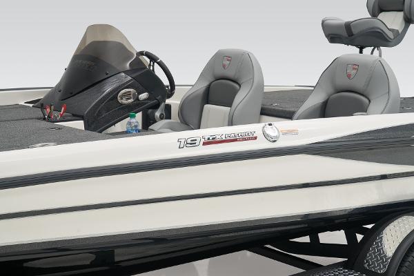 2025 Triton 19 TrX Patriot - 30