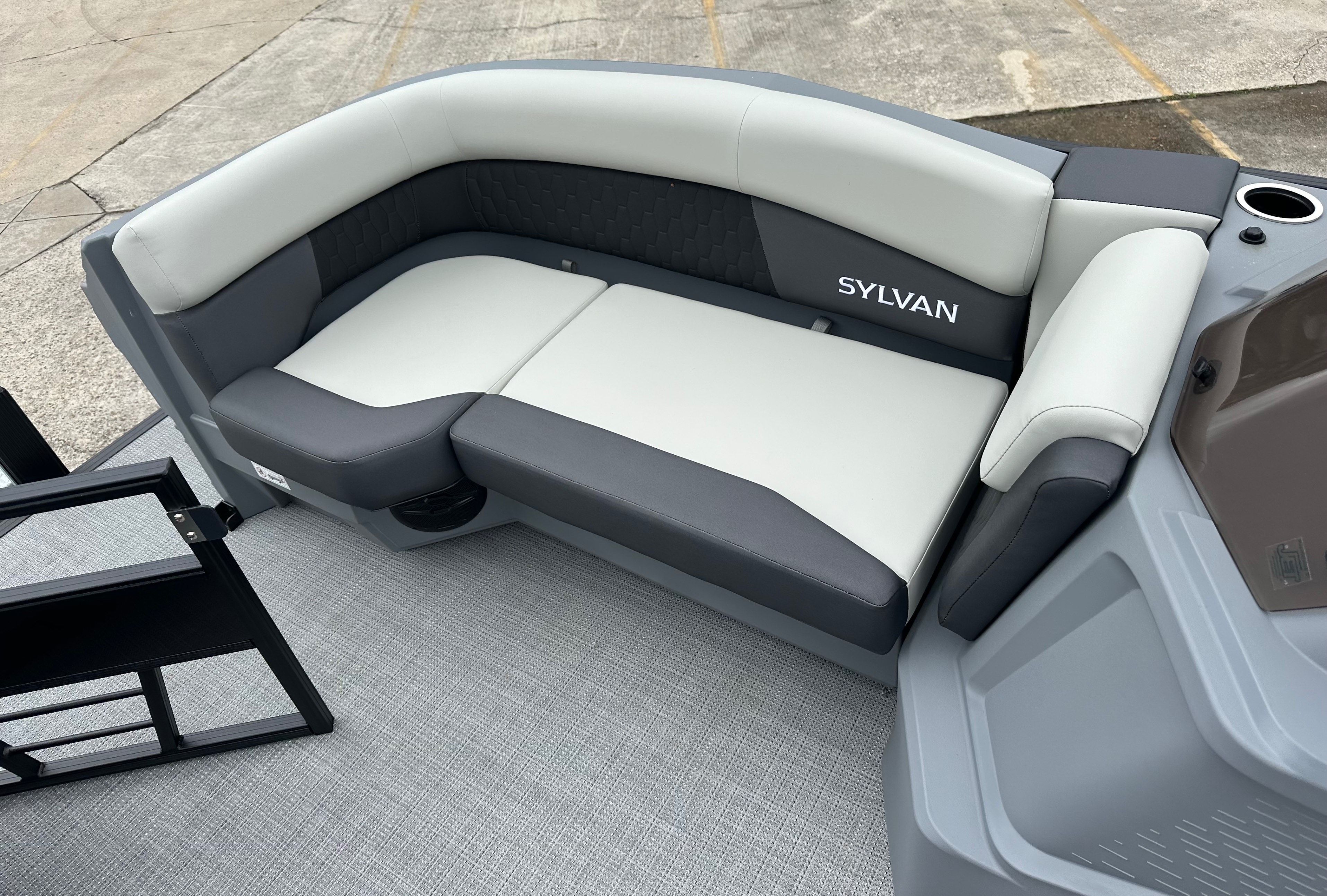 2026 Sylvan R22 LZ DH - 8