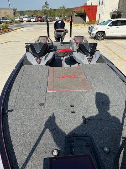 2023 Ranger 521 - 11