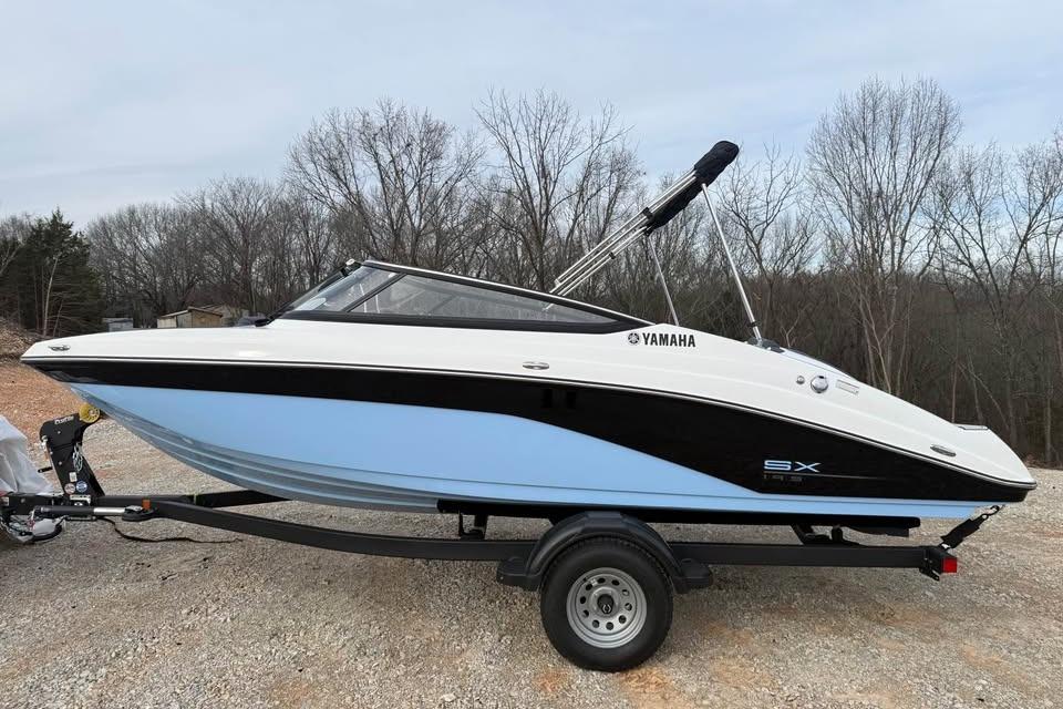 2026 Yamaha Boats SX195