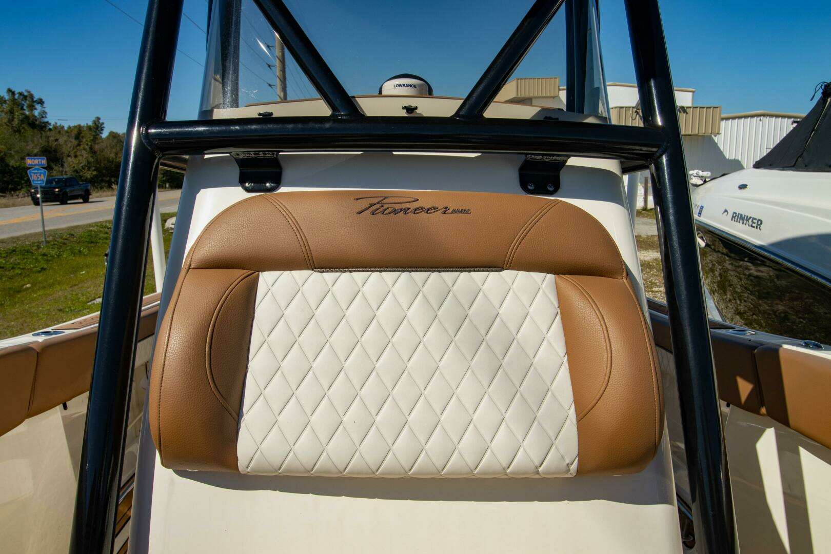 2021 Pioneer — - Image 26