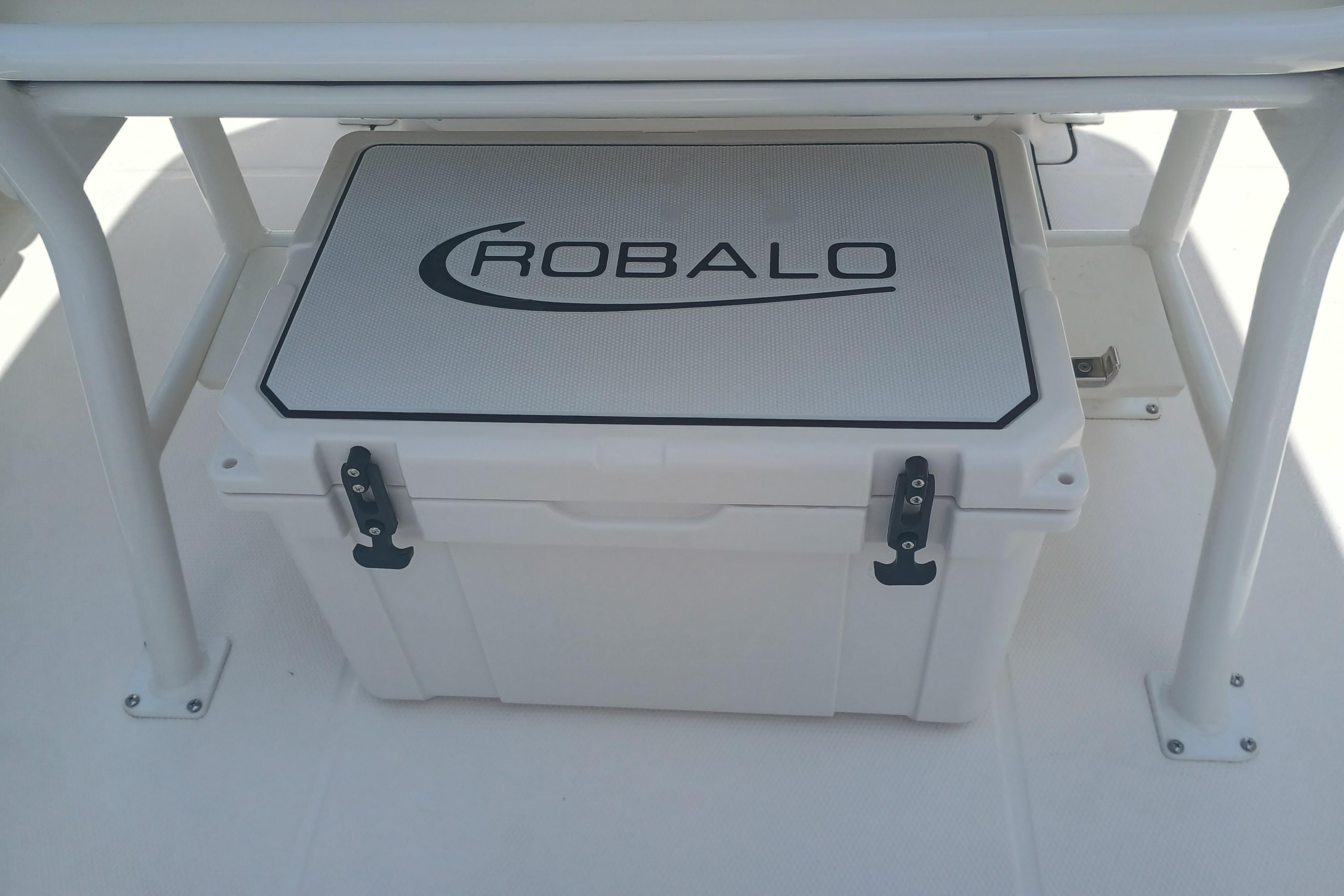 2025 Robalo R230 Center Console cooler under seat, featuring secure latches.