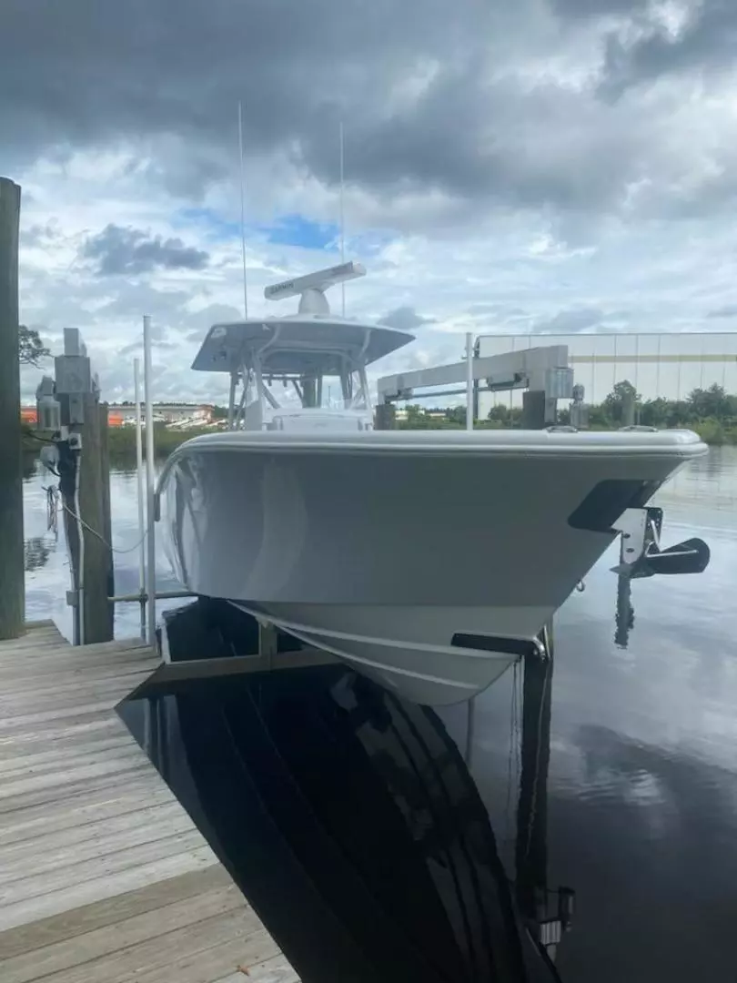 2022 Yellowfin Center Console - Image 9