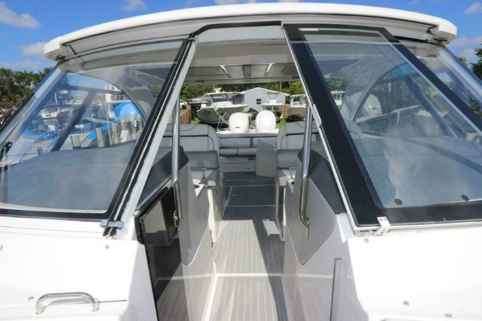 2022 Regal LX36 - Image 17