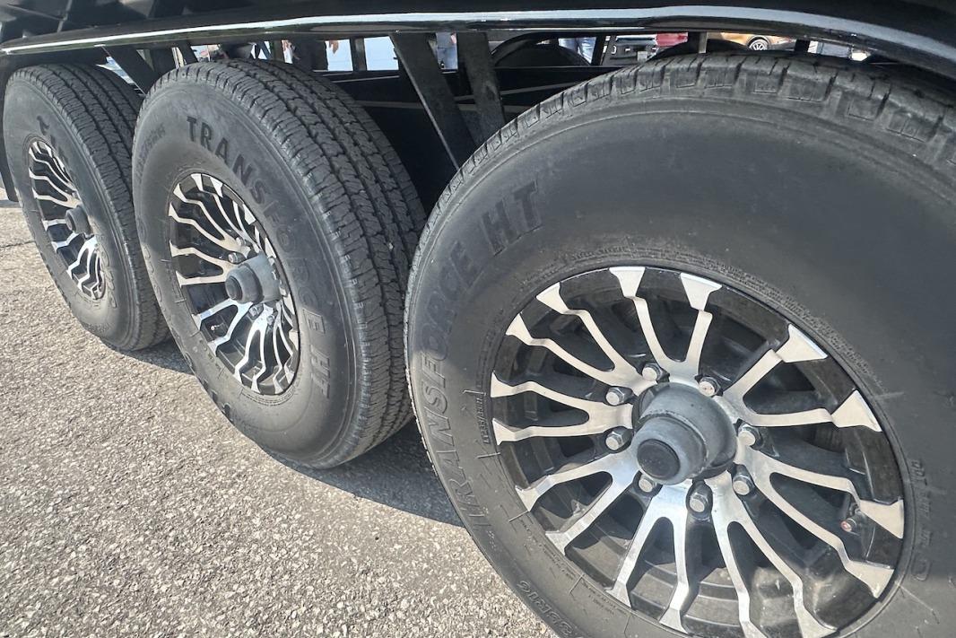 Close-up of 2018 Wright Performance 420 wheels with Transforce HT tires on asphalt.