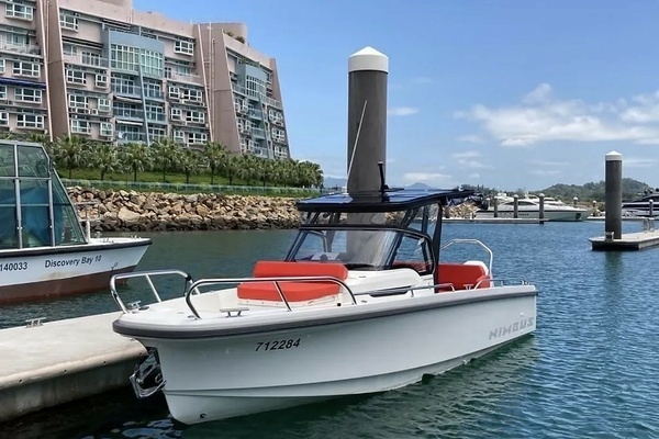 2021 Nimbus Tender 8