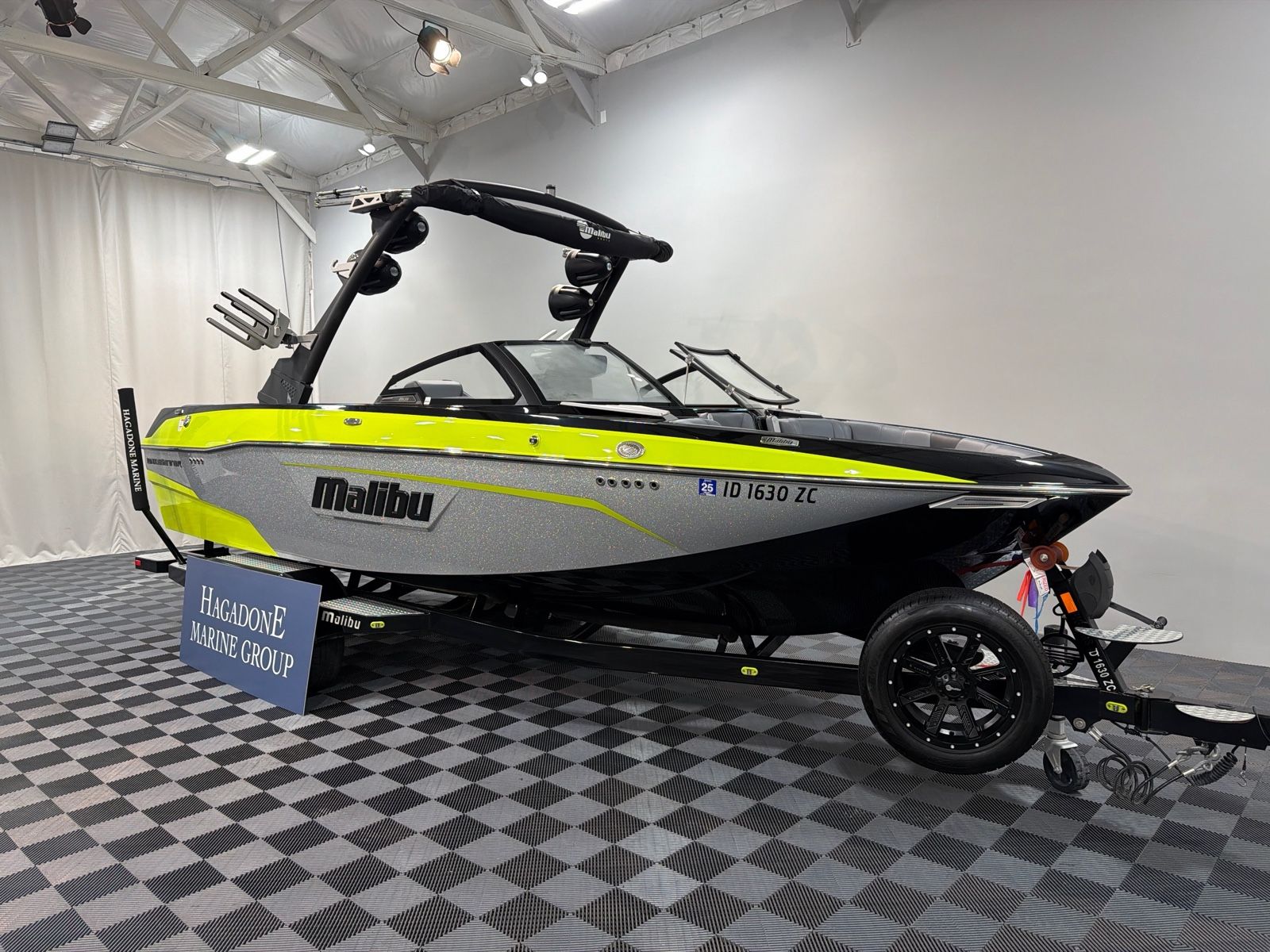 2023 Malibu Wakesetter 23 LSV - 2
