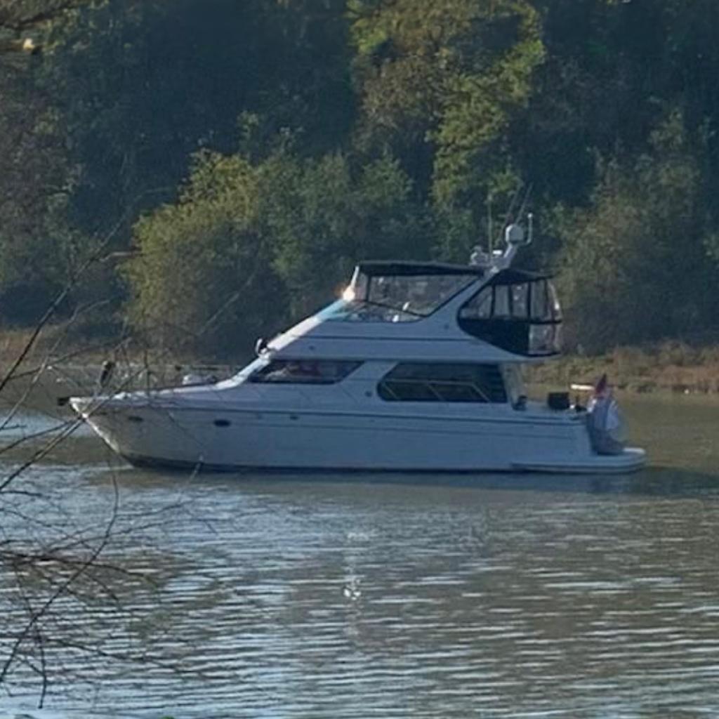 1999 Carver 450 Voyager Pilothouse