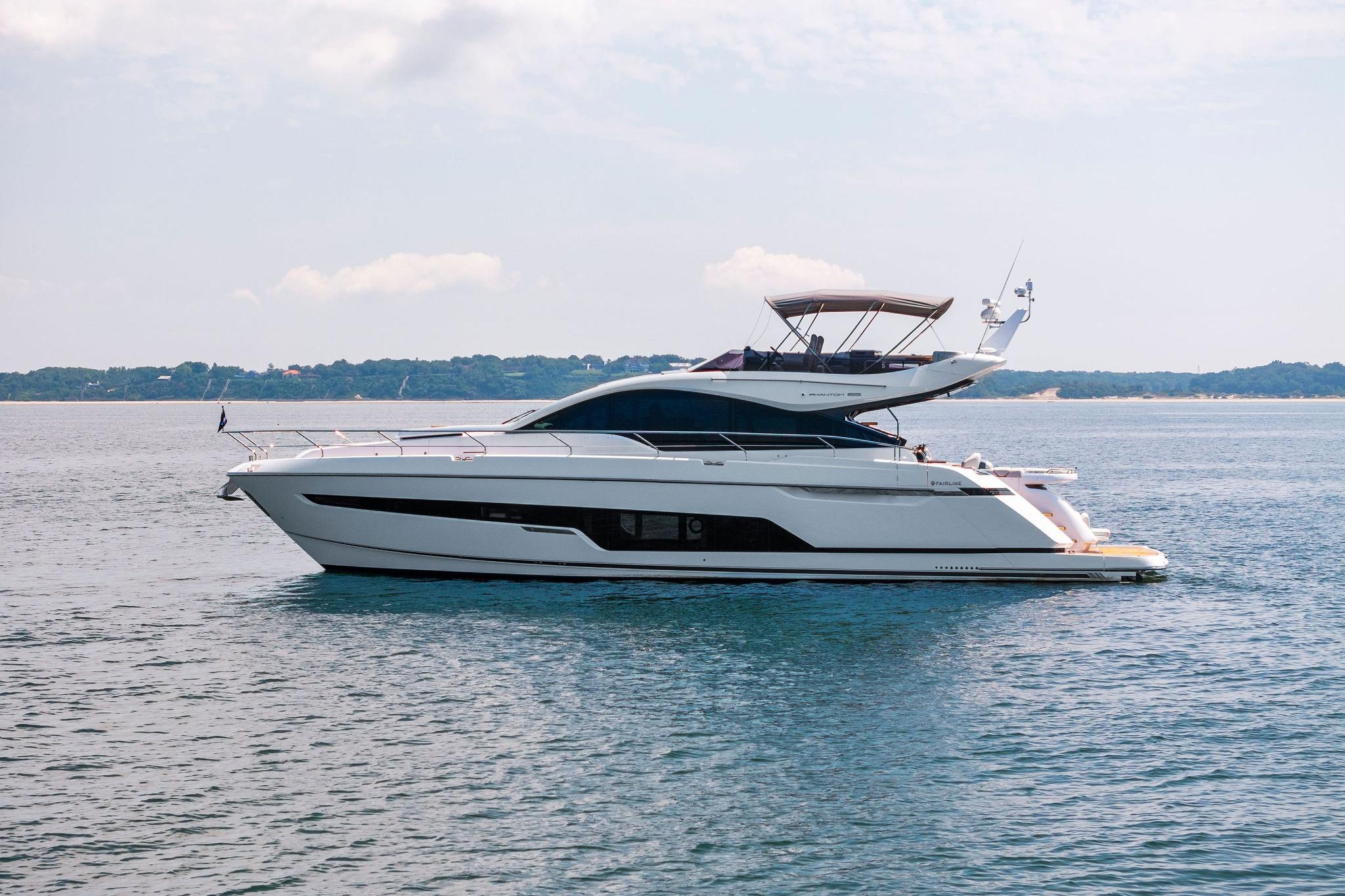 2024 Fairline Phantom 65