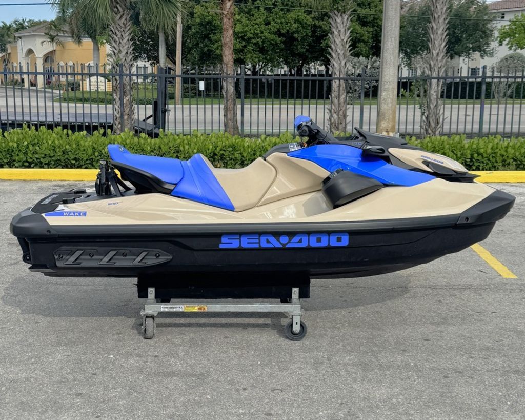 2026 Sea-Doo Wake 170 - 6