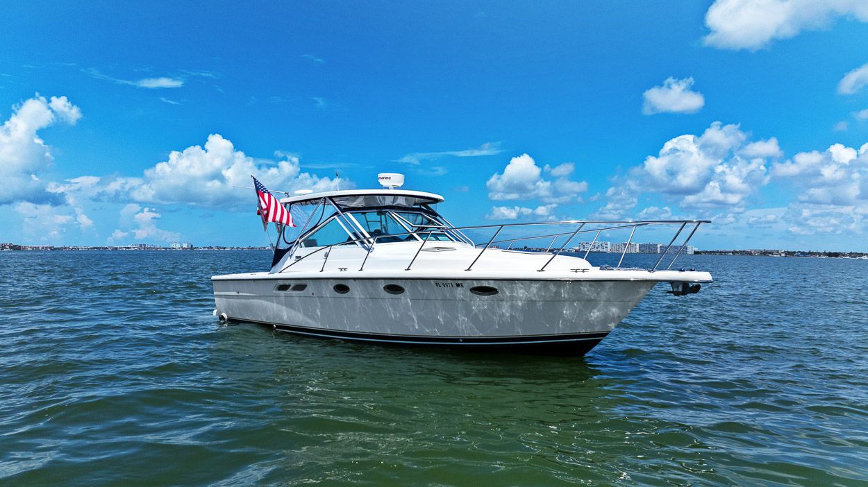 2003 Tiara Yachts 3100 Open - 15