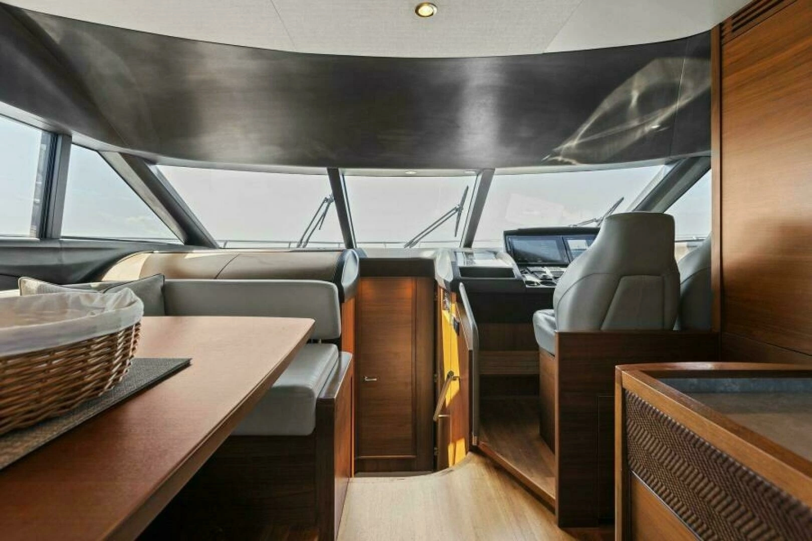 2016 Princess 60 Flybridge - Image 25