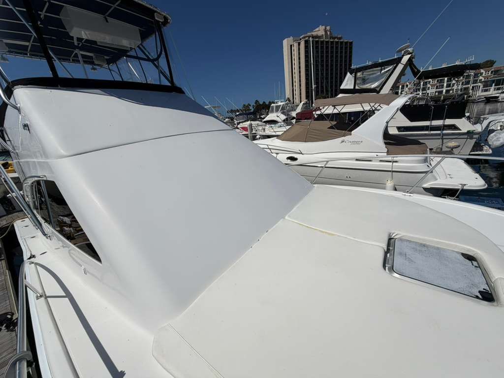 2000 Luhrs Tournament 340 Convertible - 13