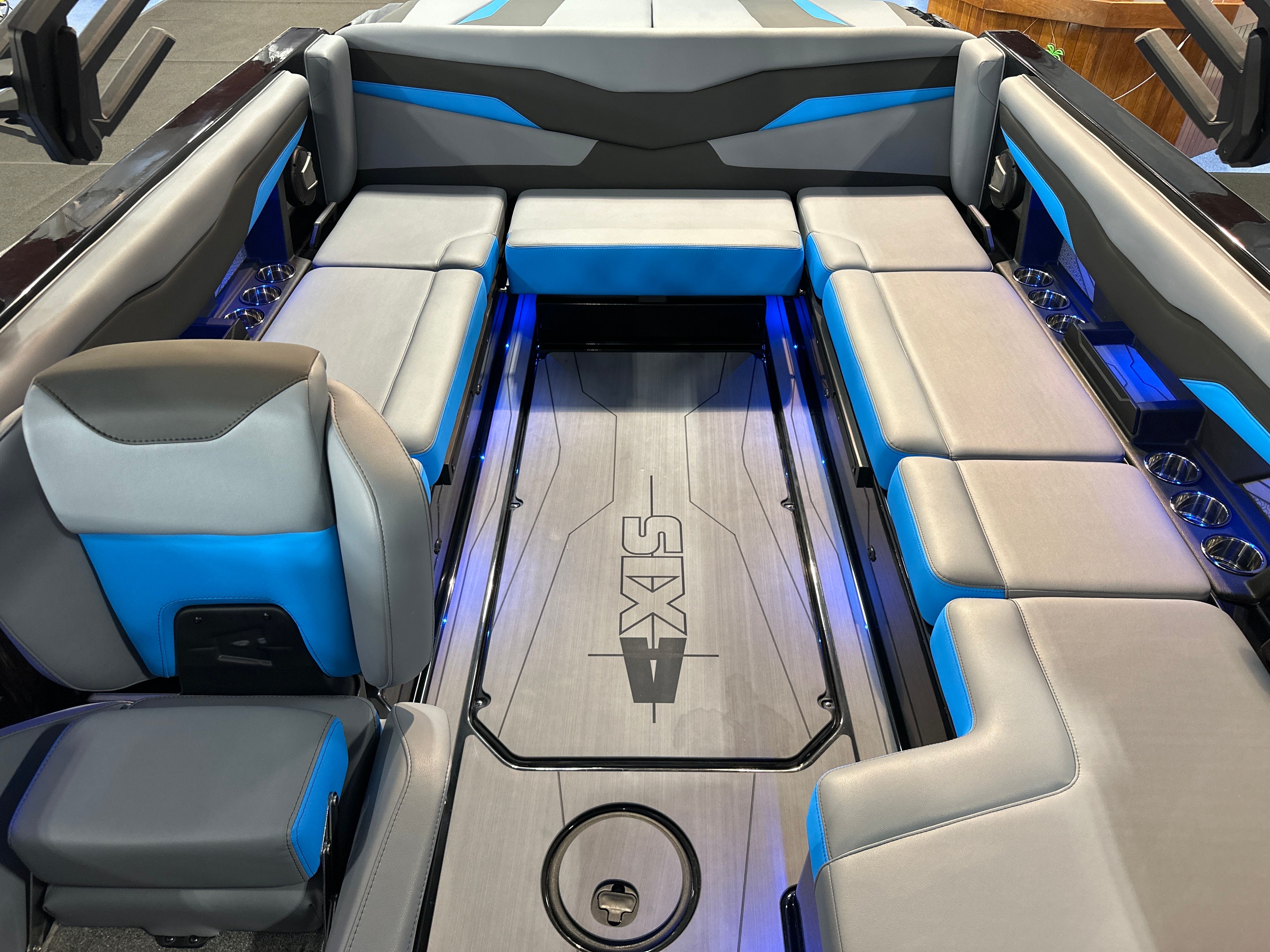 2026 Axis T235 - 10