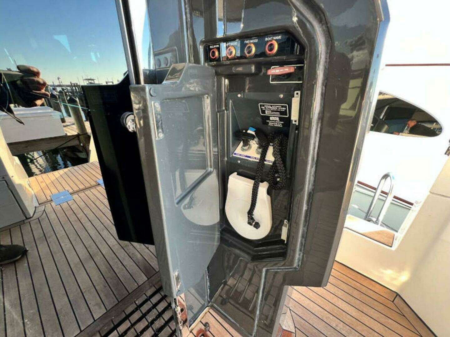 2020 Fairline Squadron - Image 75
