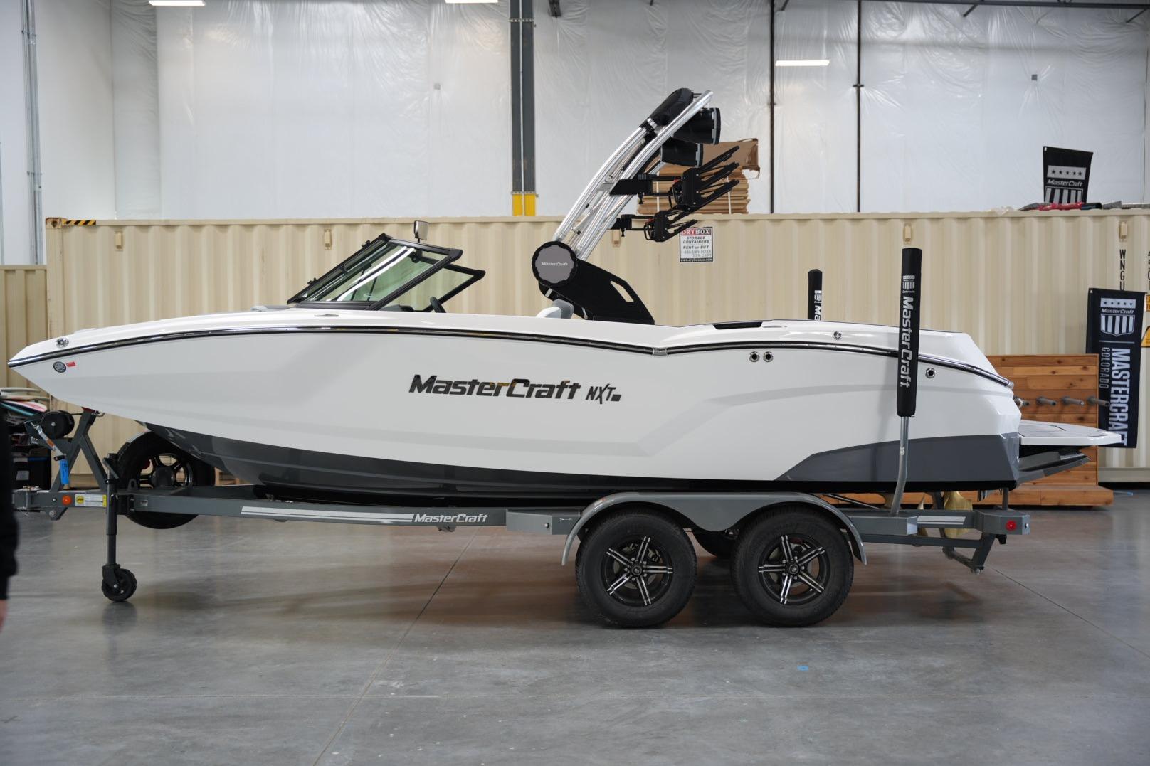 2025 MasterCraft NXT20