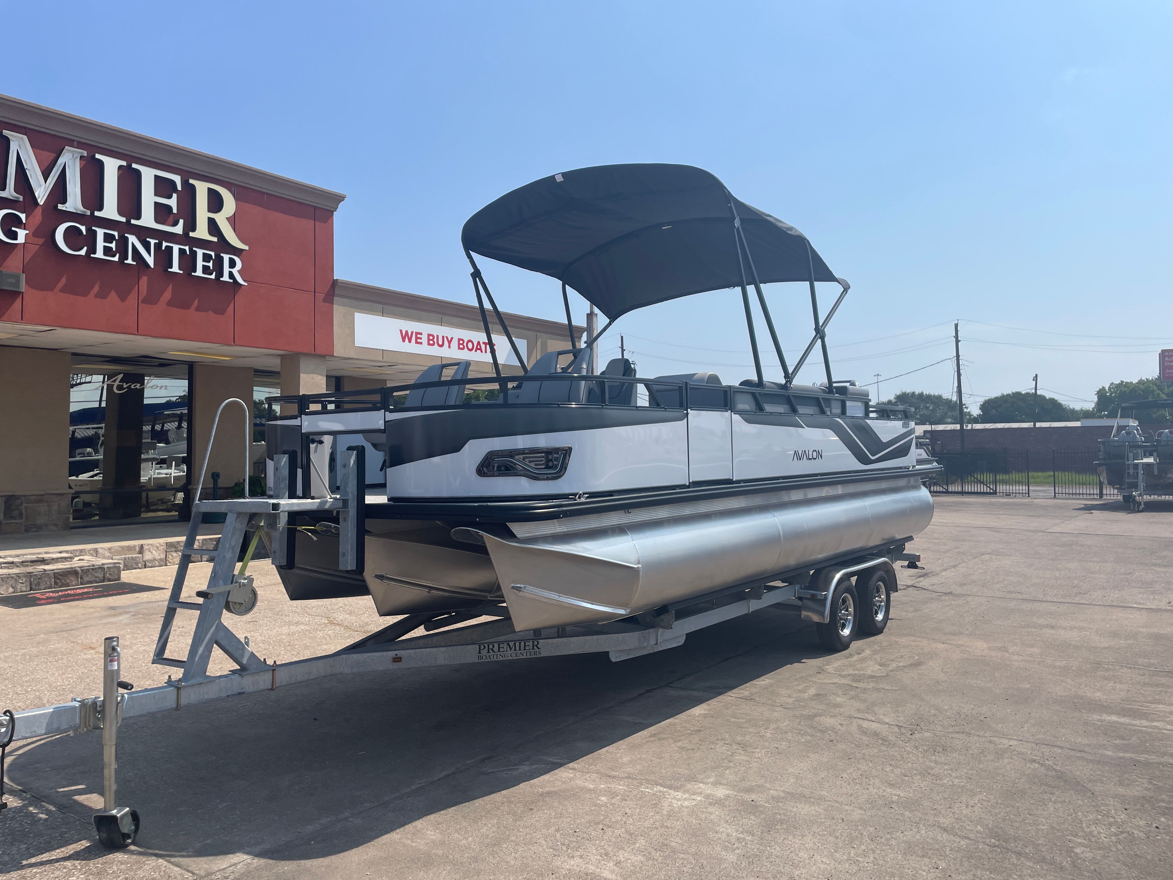 2025 Avalon Venture 85 Quad Fish - 23' - 3