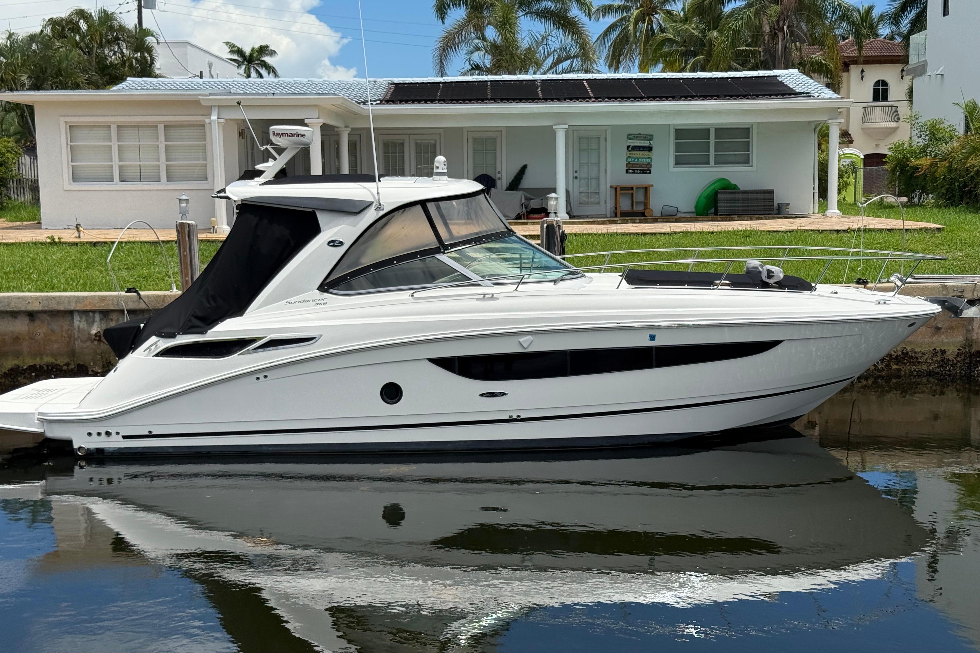 2016 Sea Ray Sundancer 350