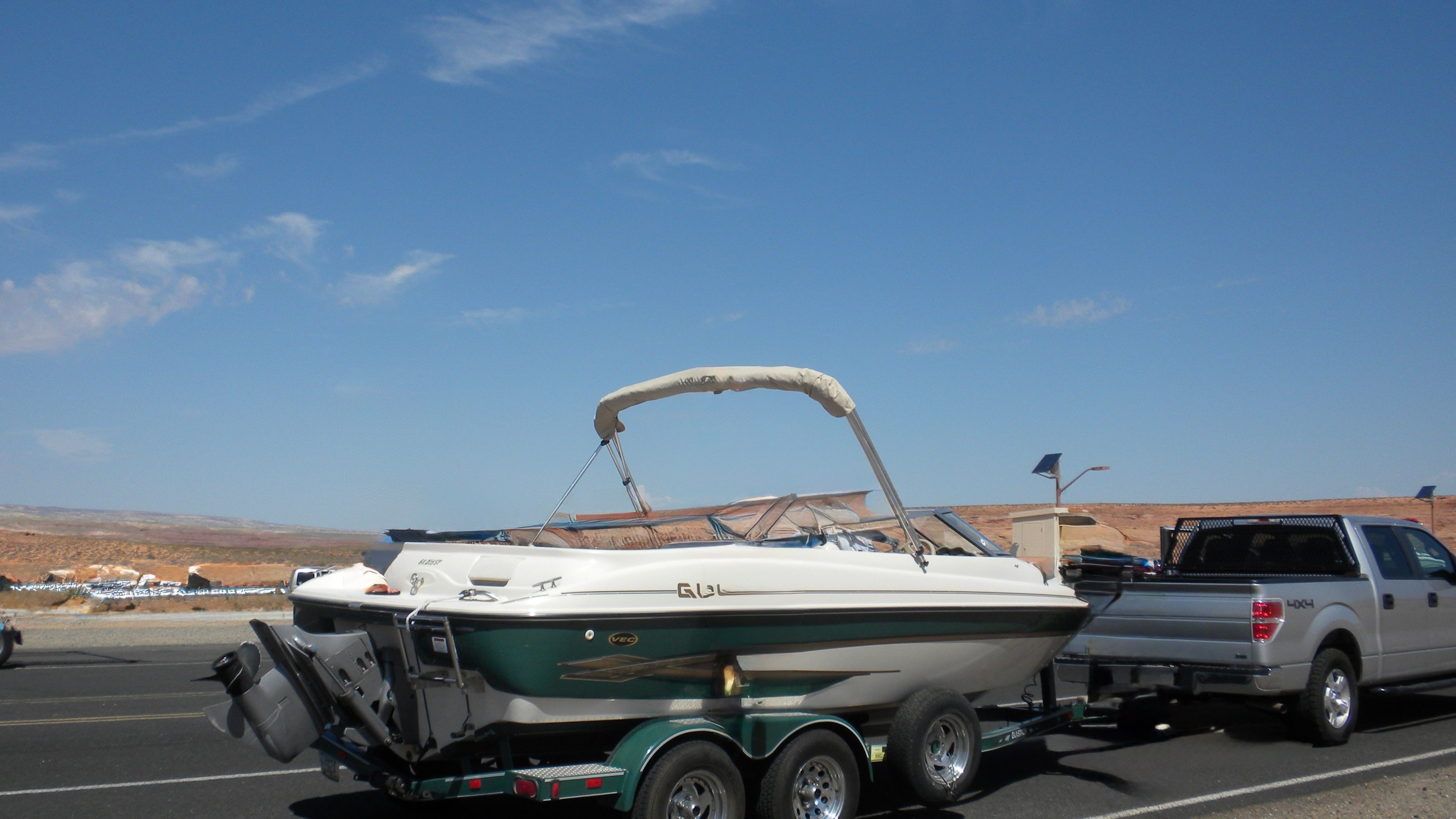 2002 Glastron GX 205 Ski & Fish