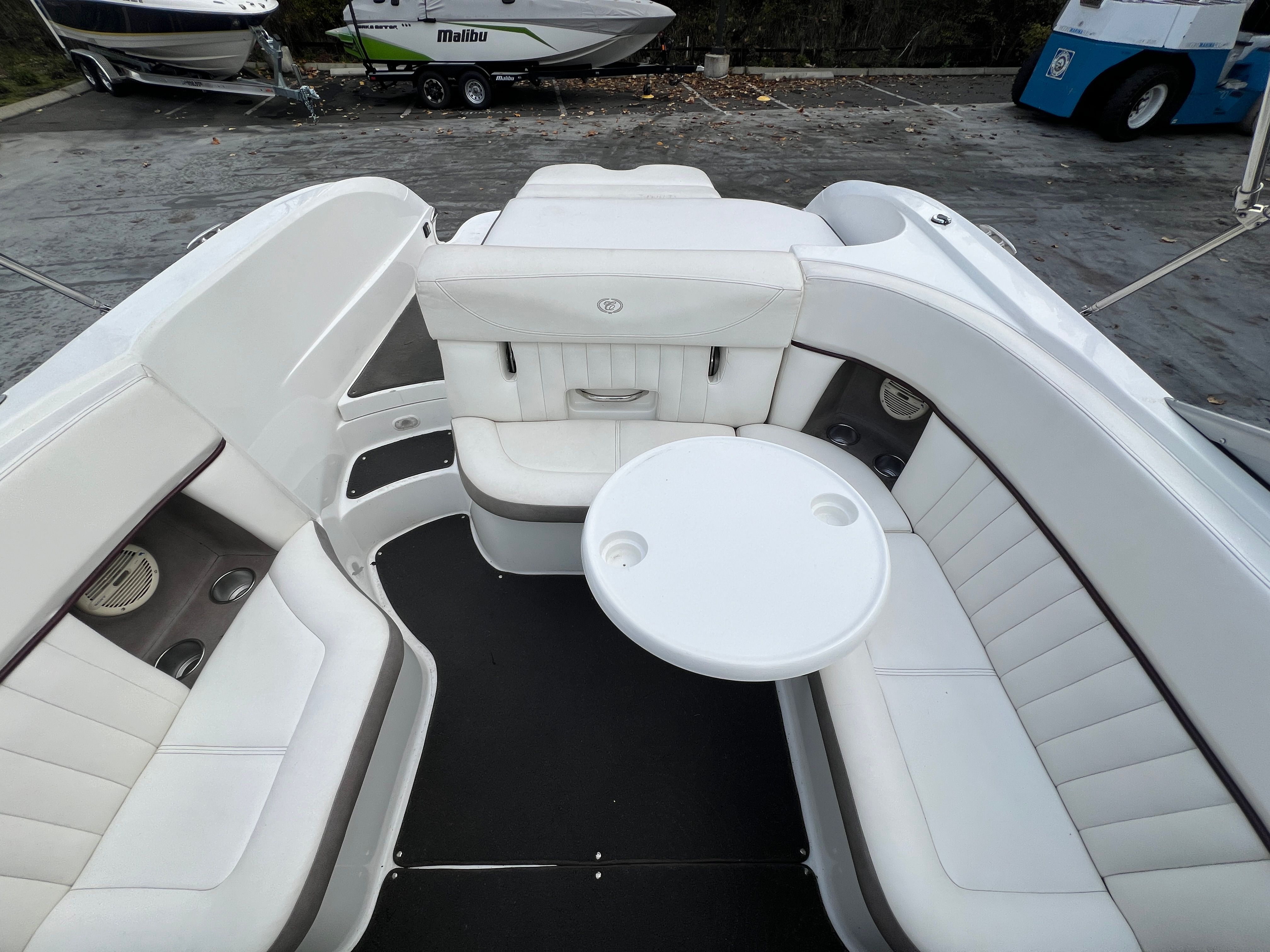 2005 Cobalt 272 - 14