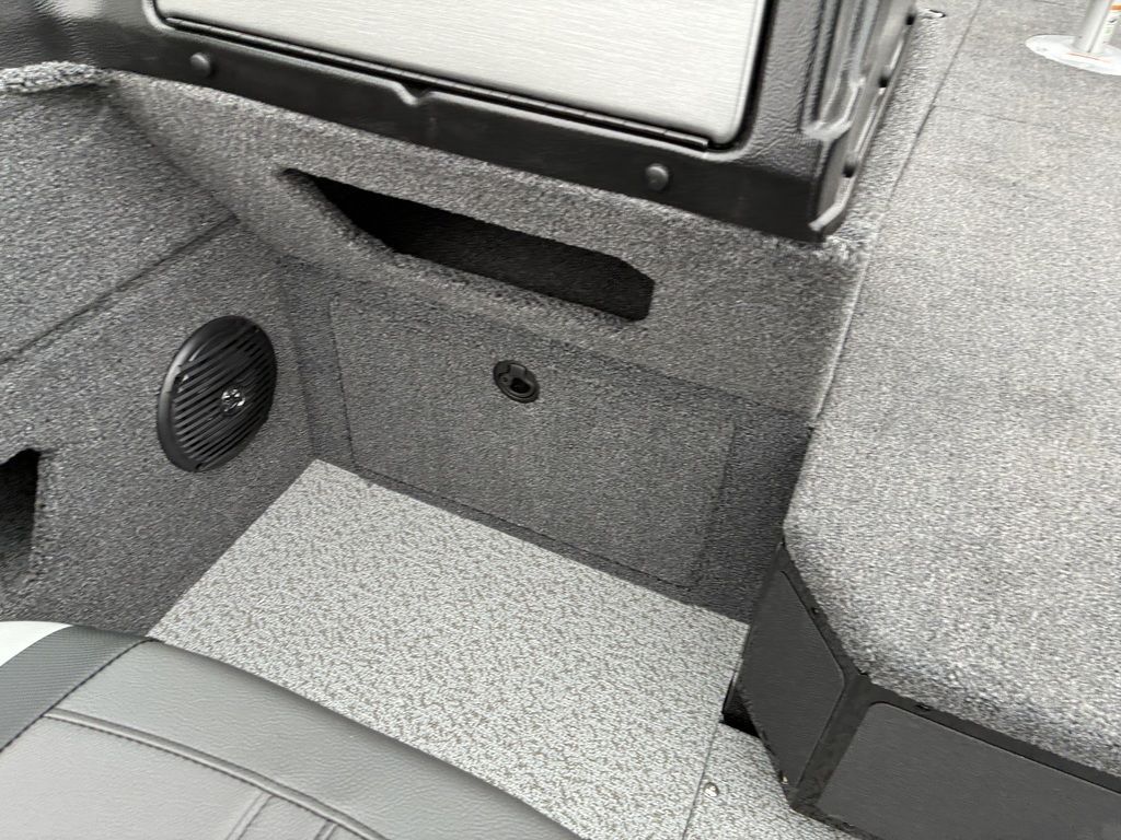 2026 Lund 2075 Impact XS - 28