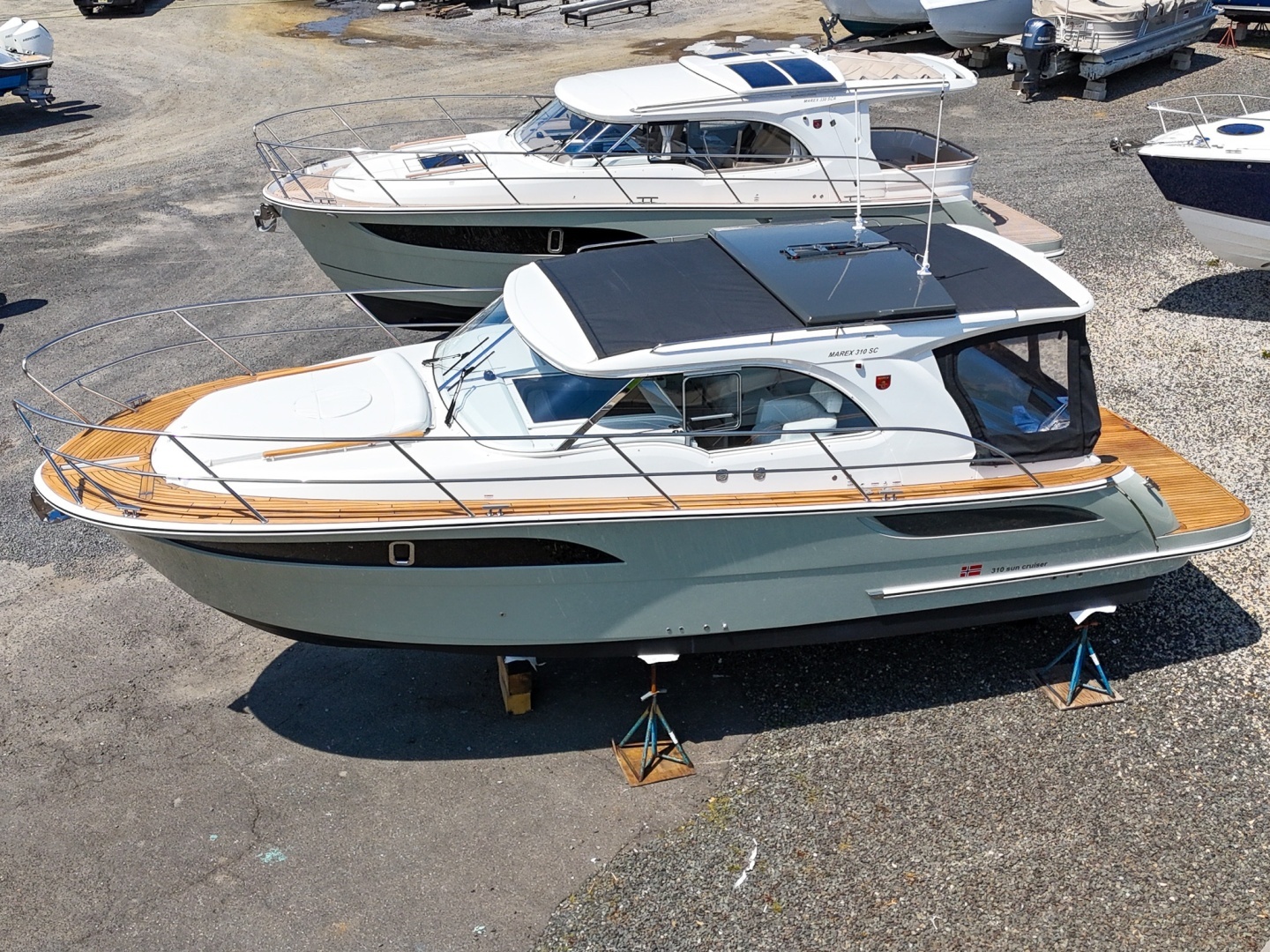 2026 Marex 310 Sun Cruiser - Image 39