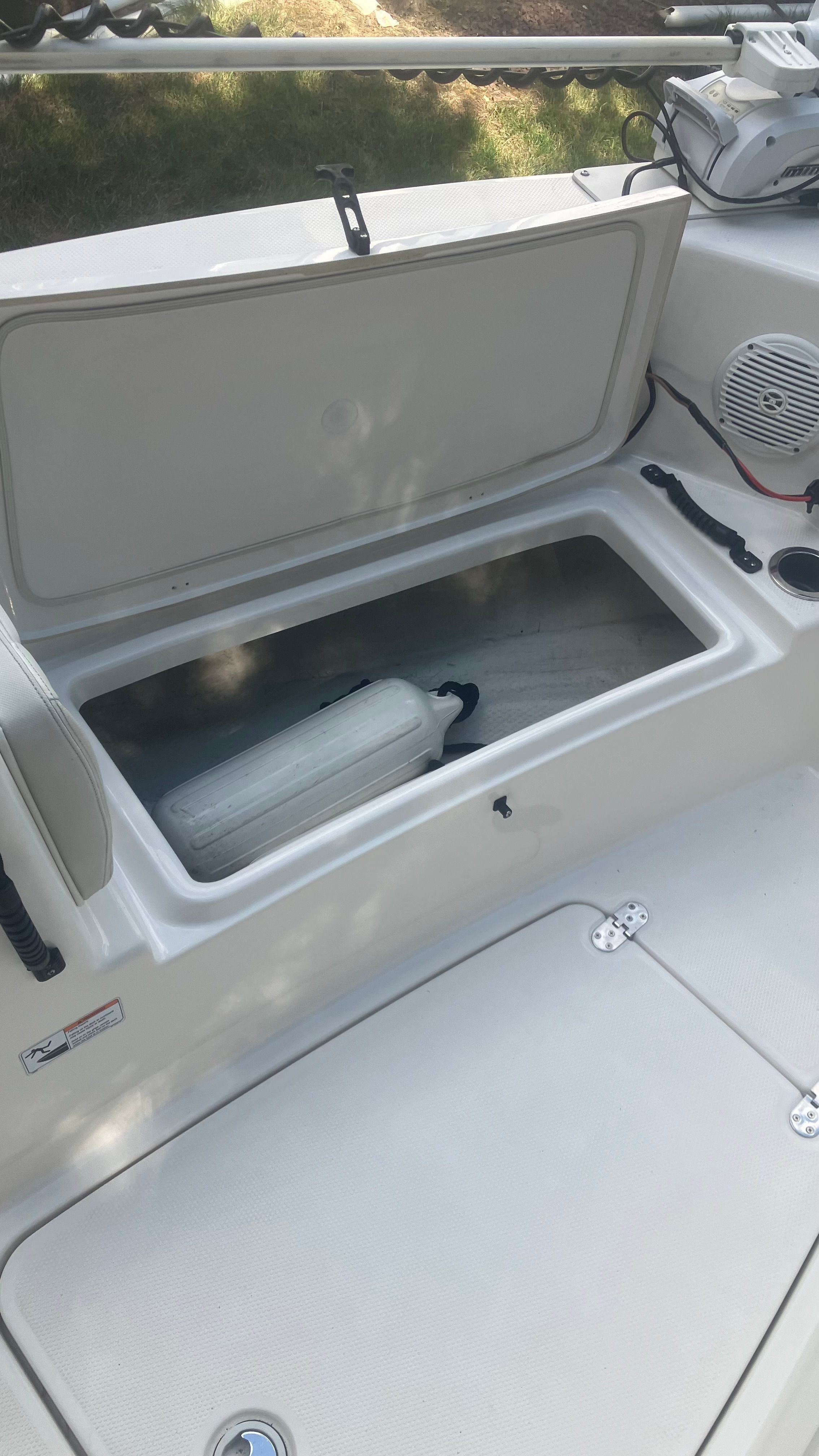 2018 Yamaha Boats 210 FSH Sport - 35