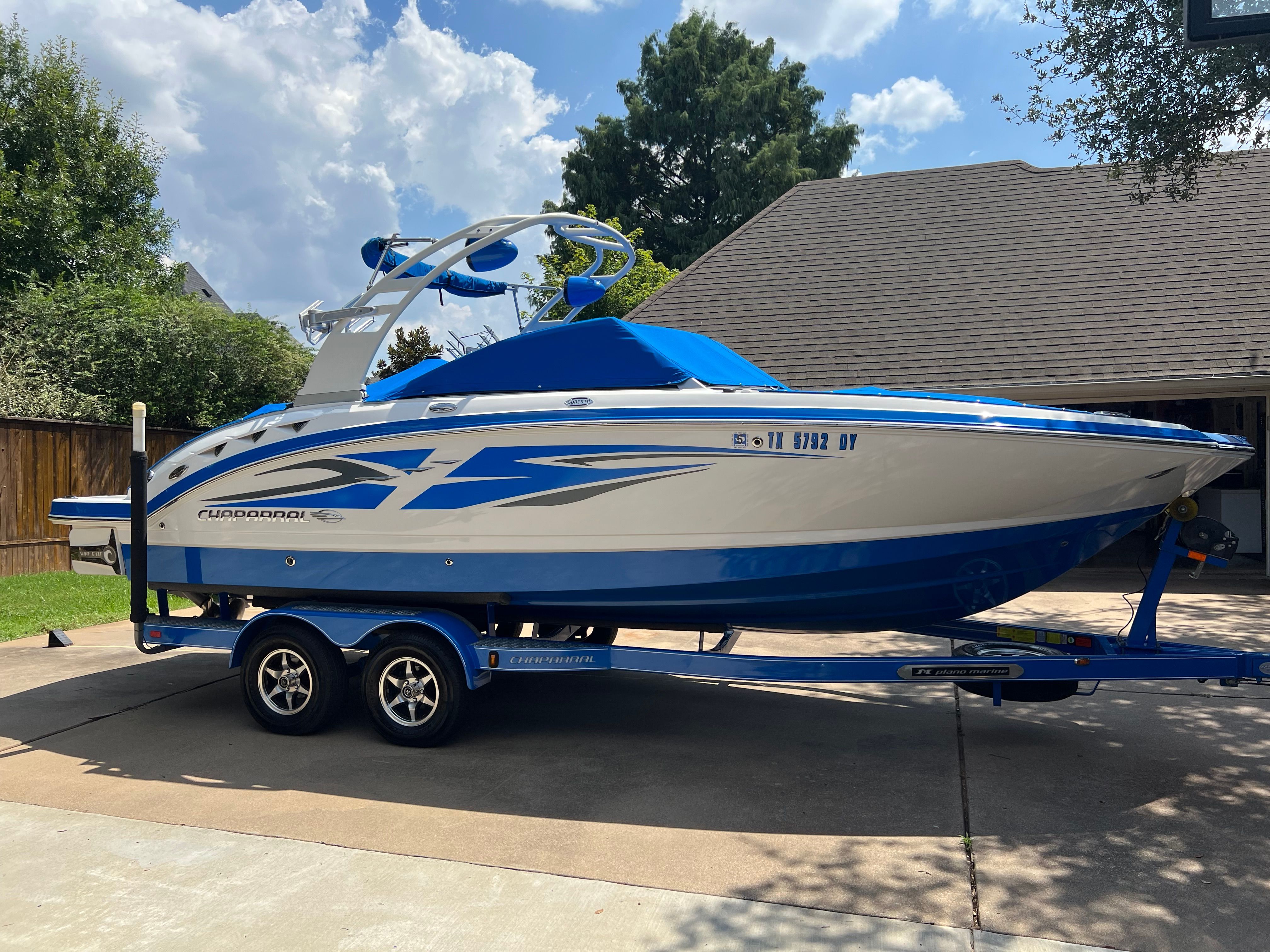 2017 Chaparral 244 Sunesta Surf - 2