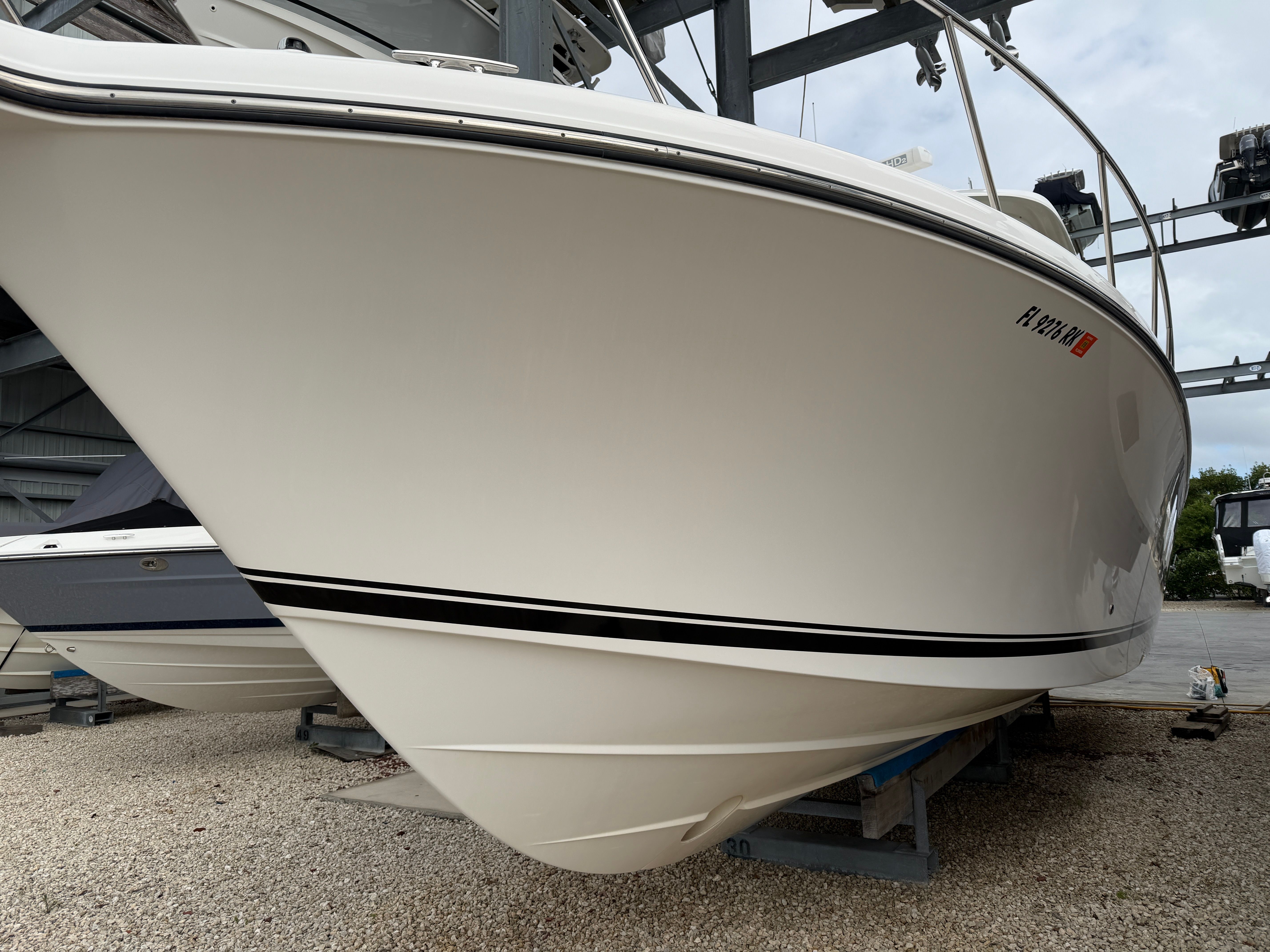 2017 Pursuit OS 385 Offshore - 4