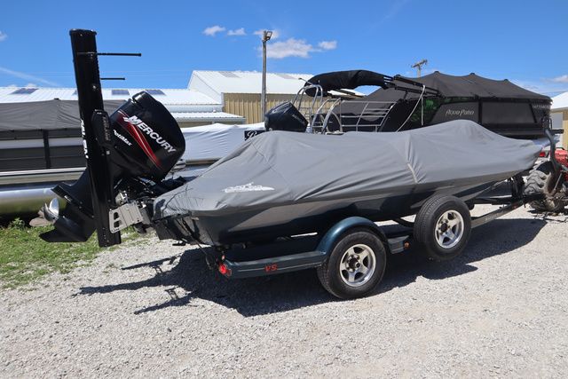 2004 Ranger 195 DVS