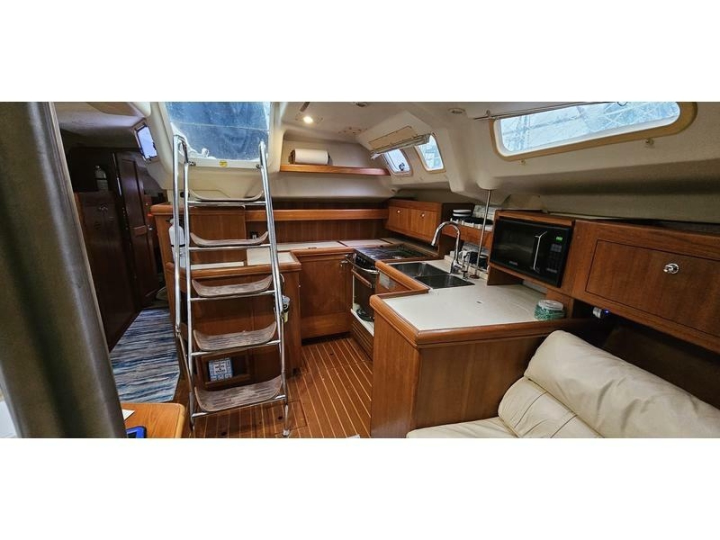 2002 Hunter 420 - Image 17