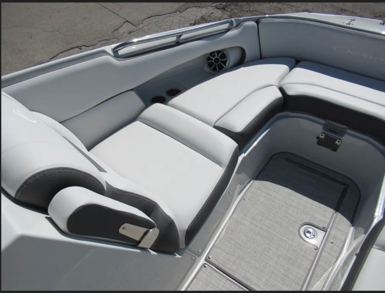 2021 Crownline E305 - 7