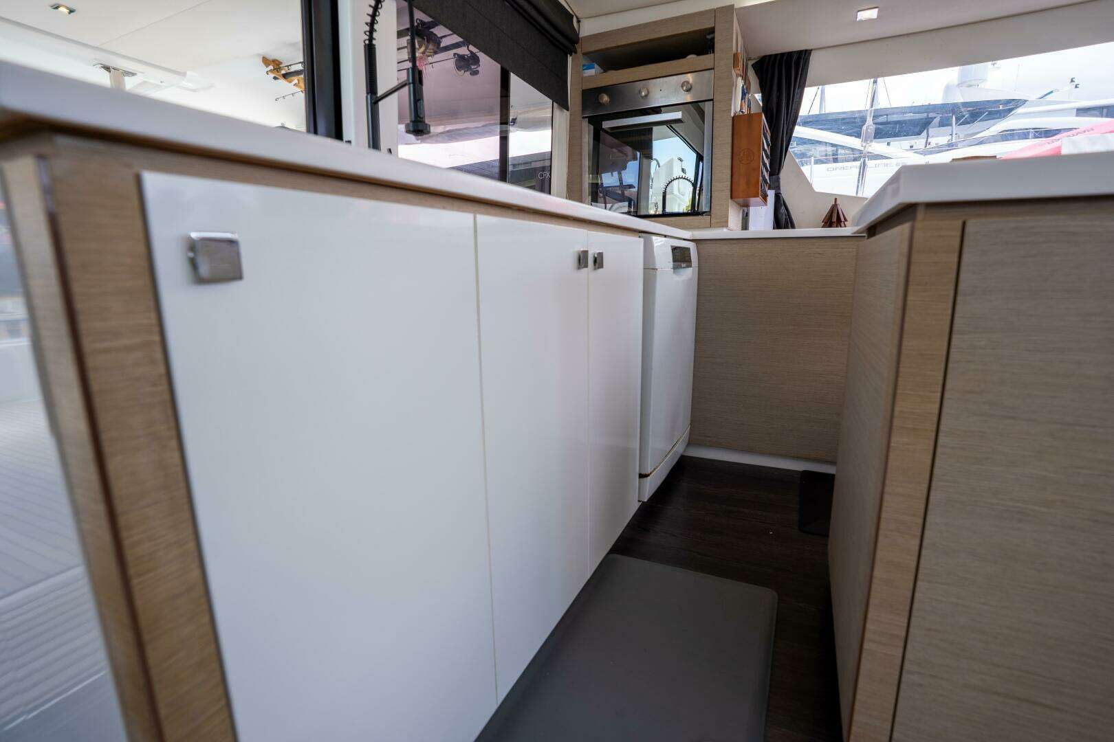 2020 Fountaine Pajot — - Image 39