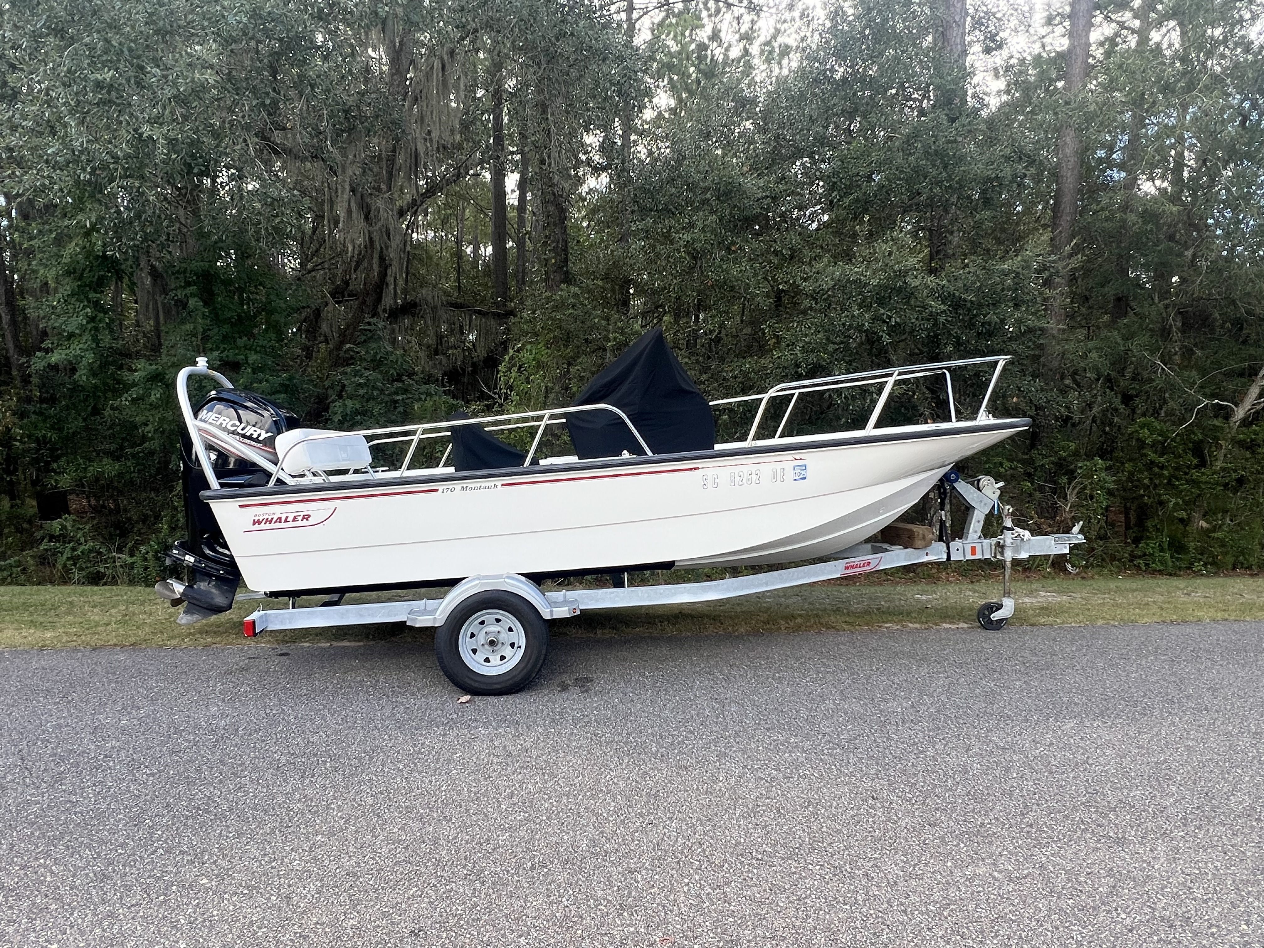 2016 Boston Whaler 170 Montauk