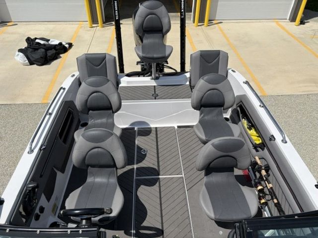 2021 Vexus DVX19 - 18