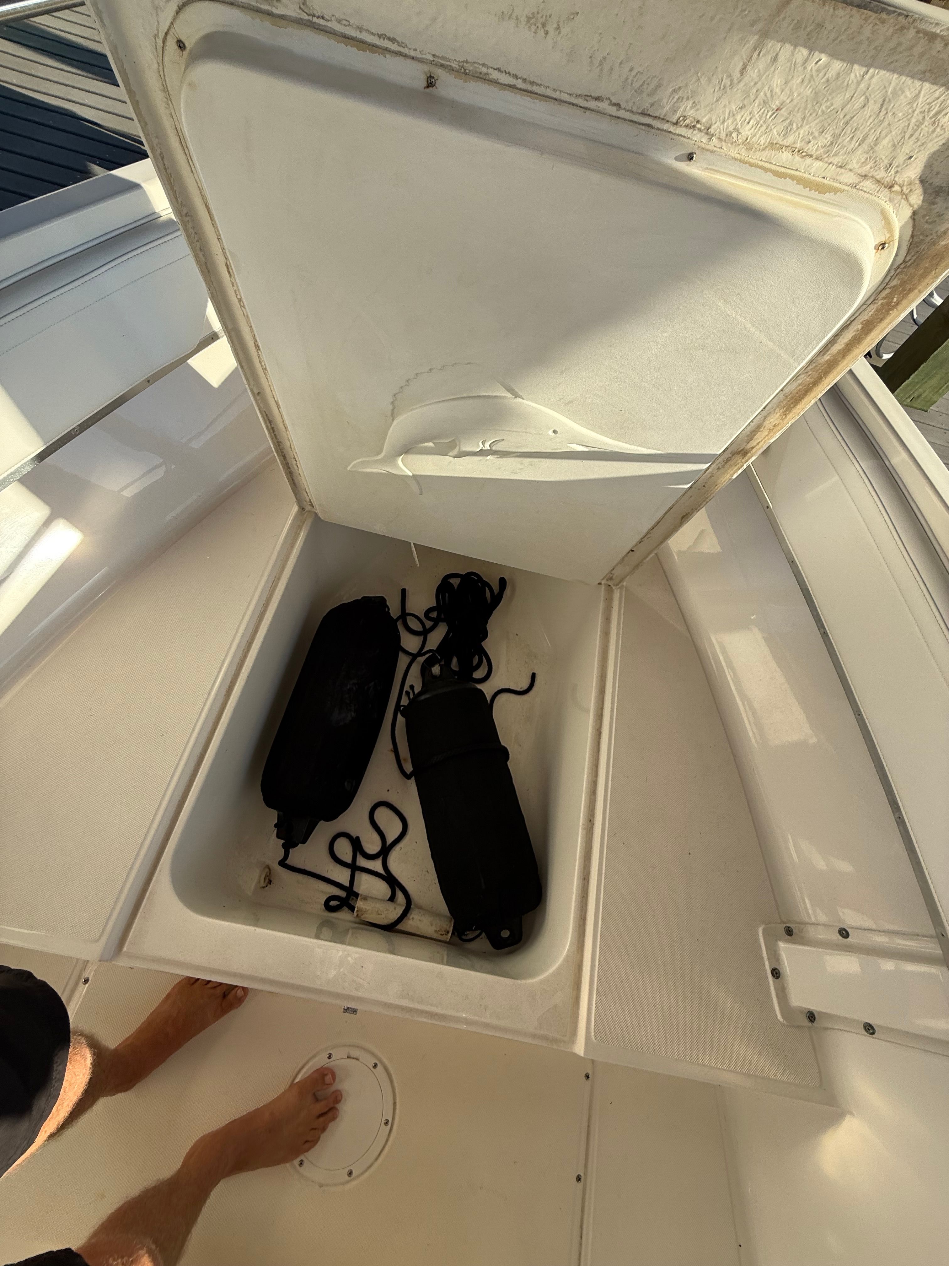 1998 Fountain Sportfish Cruiser - 12