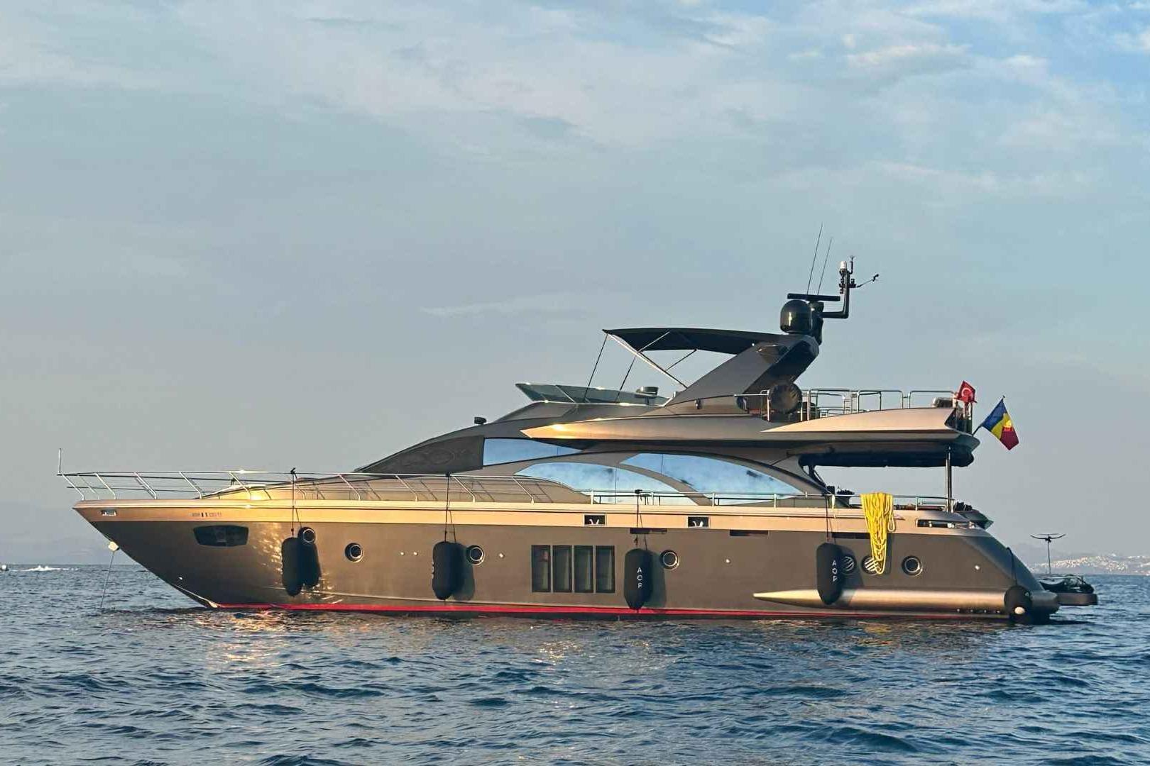 2011 Azimut Fly 78