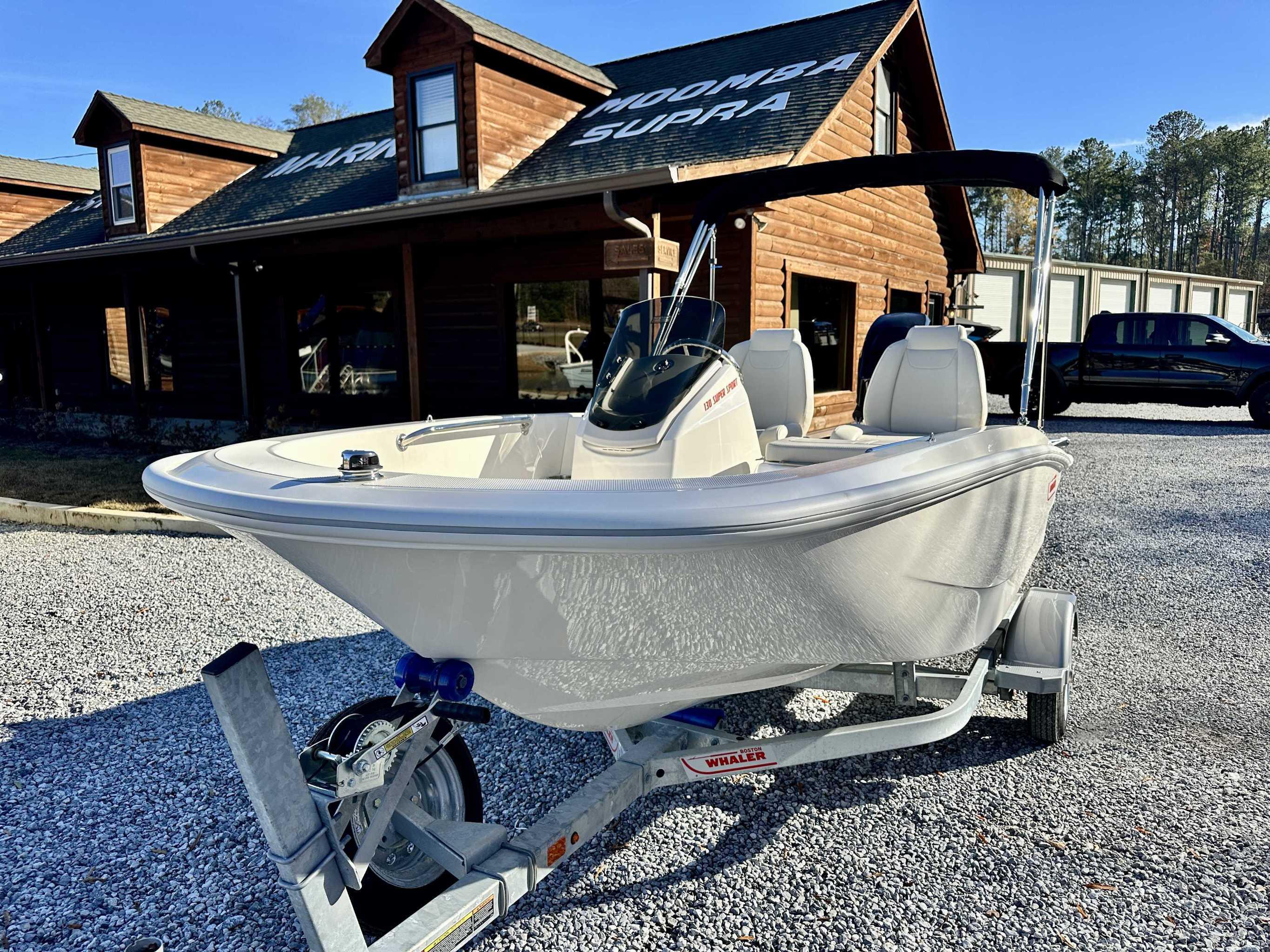 2025 Boston Whaler 130 Super Sport - 3
